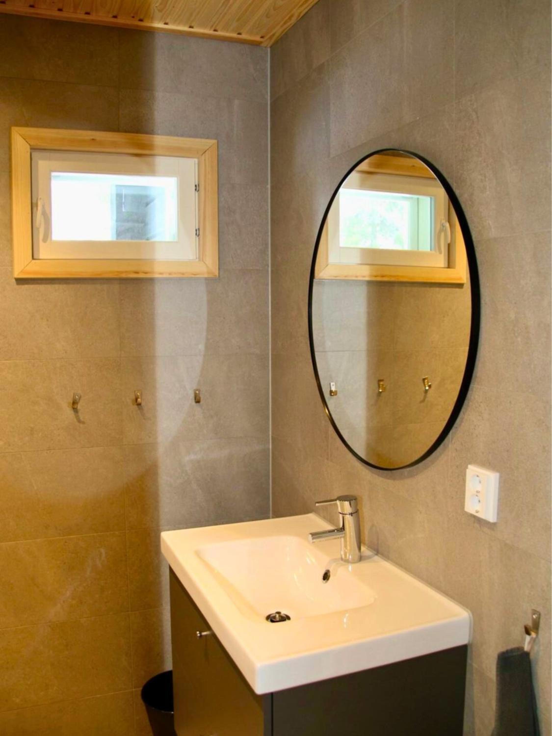 Two-Bedroom House photo 3