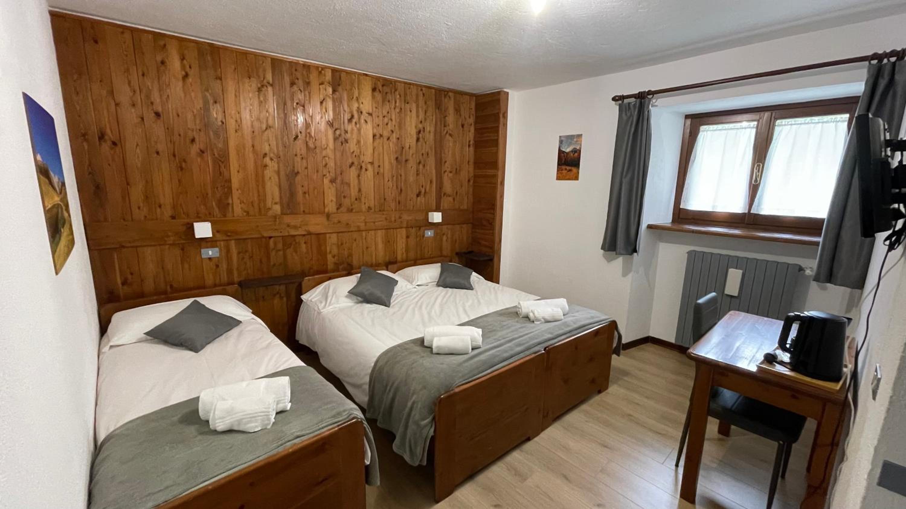 Standard Triple Room photo 3