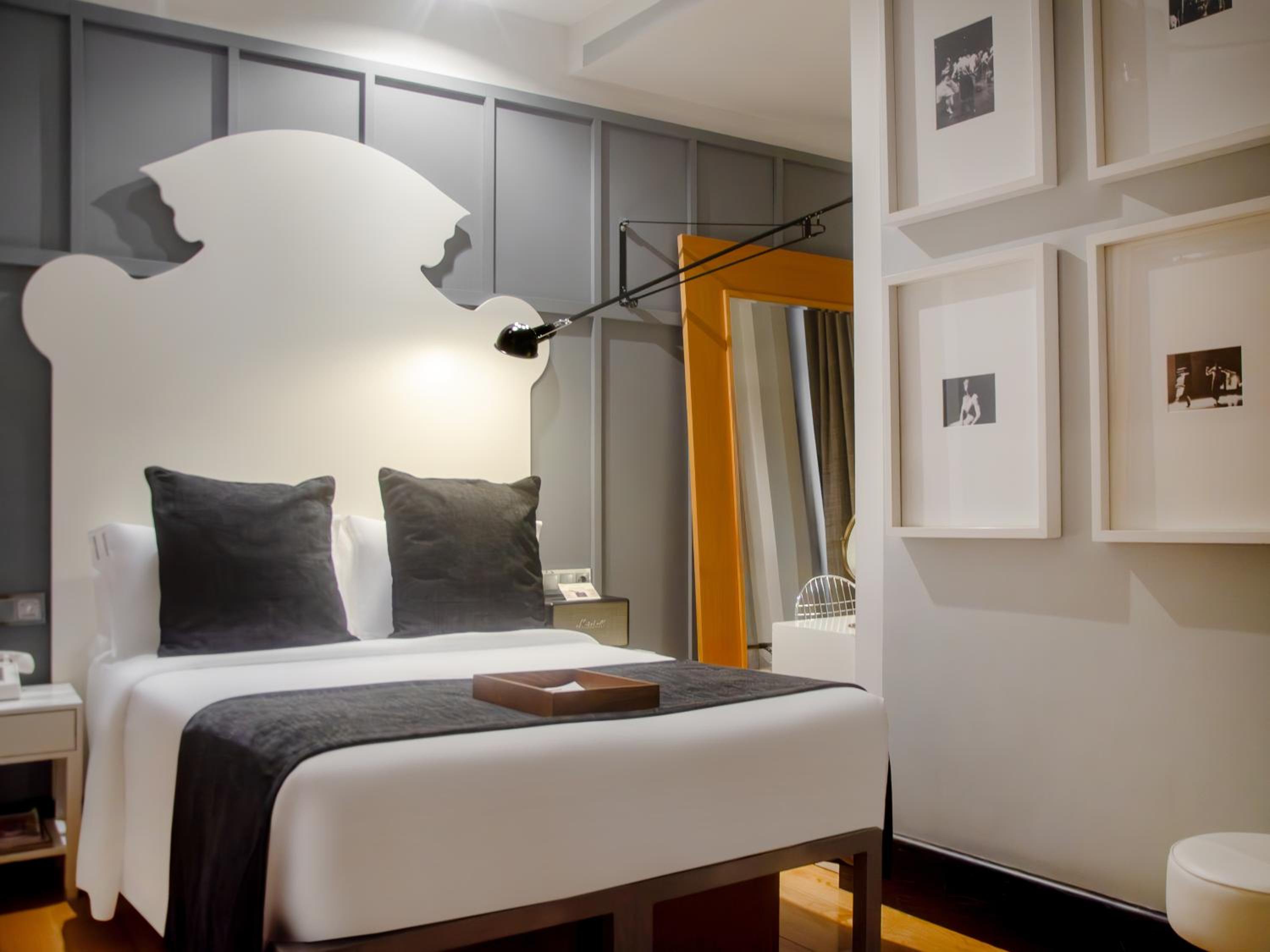 Interior Double Room - Photo 8