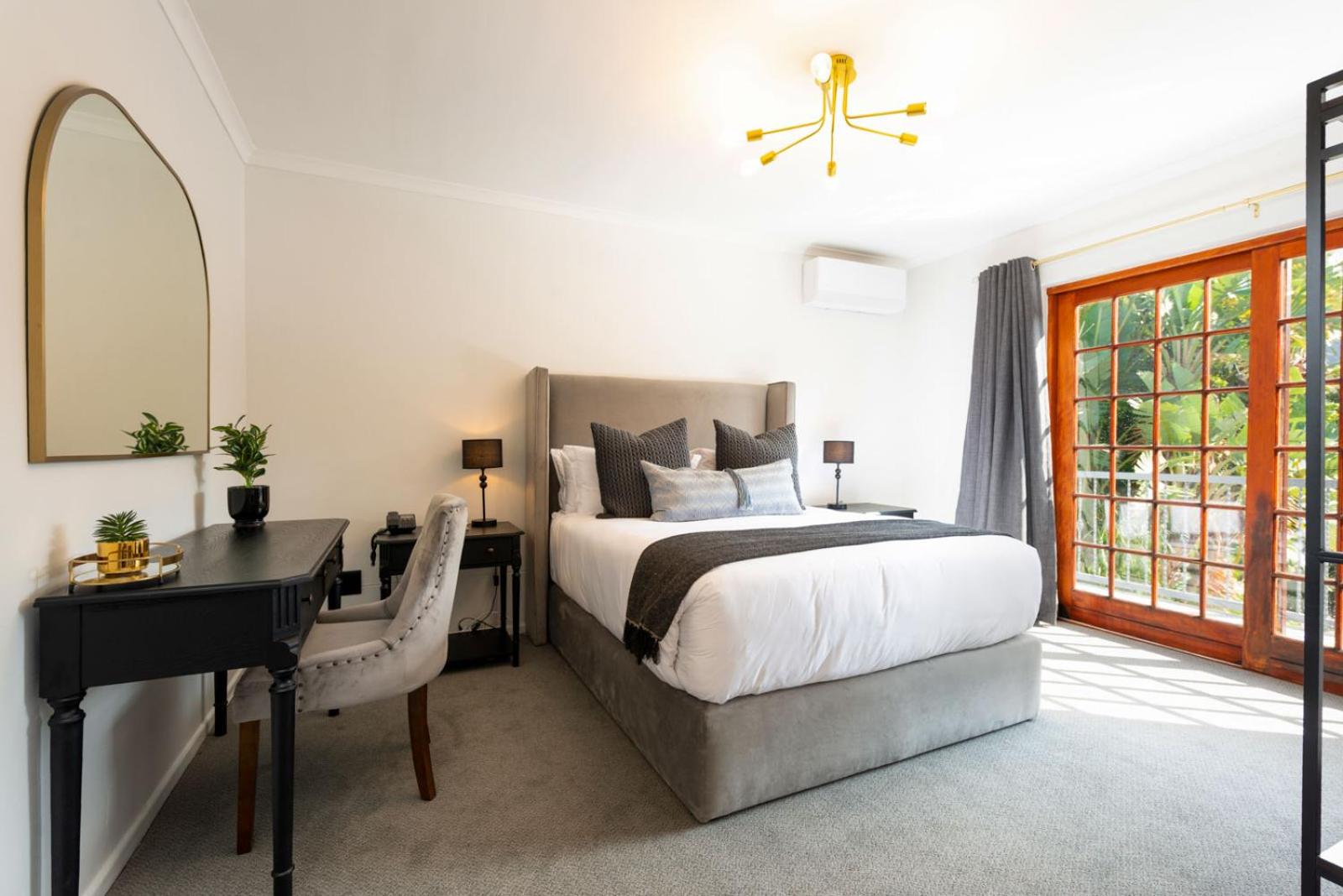 Family Suite - Photo 9