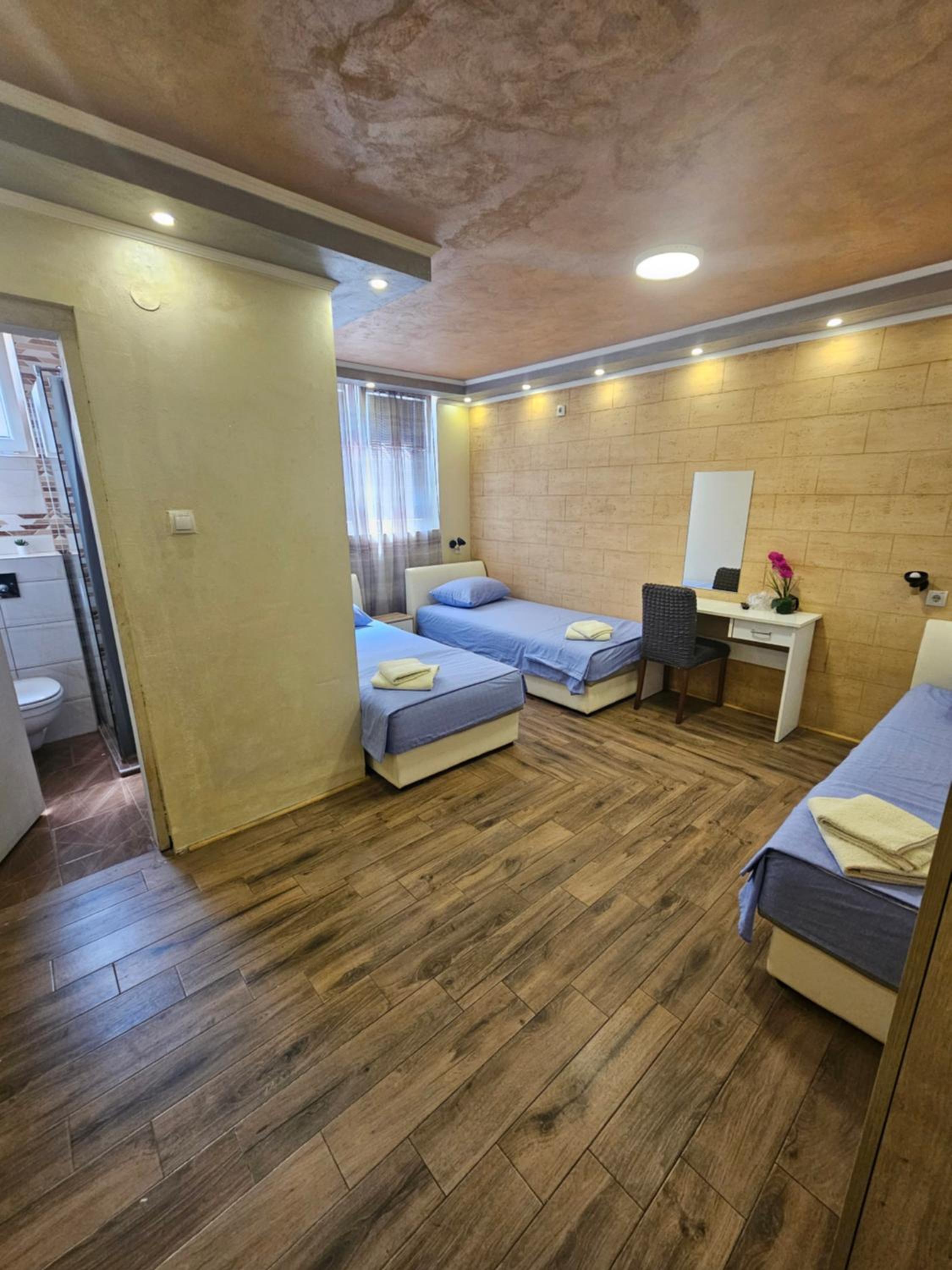 Deluxe Triple Room
