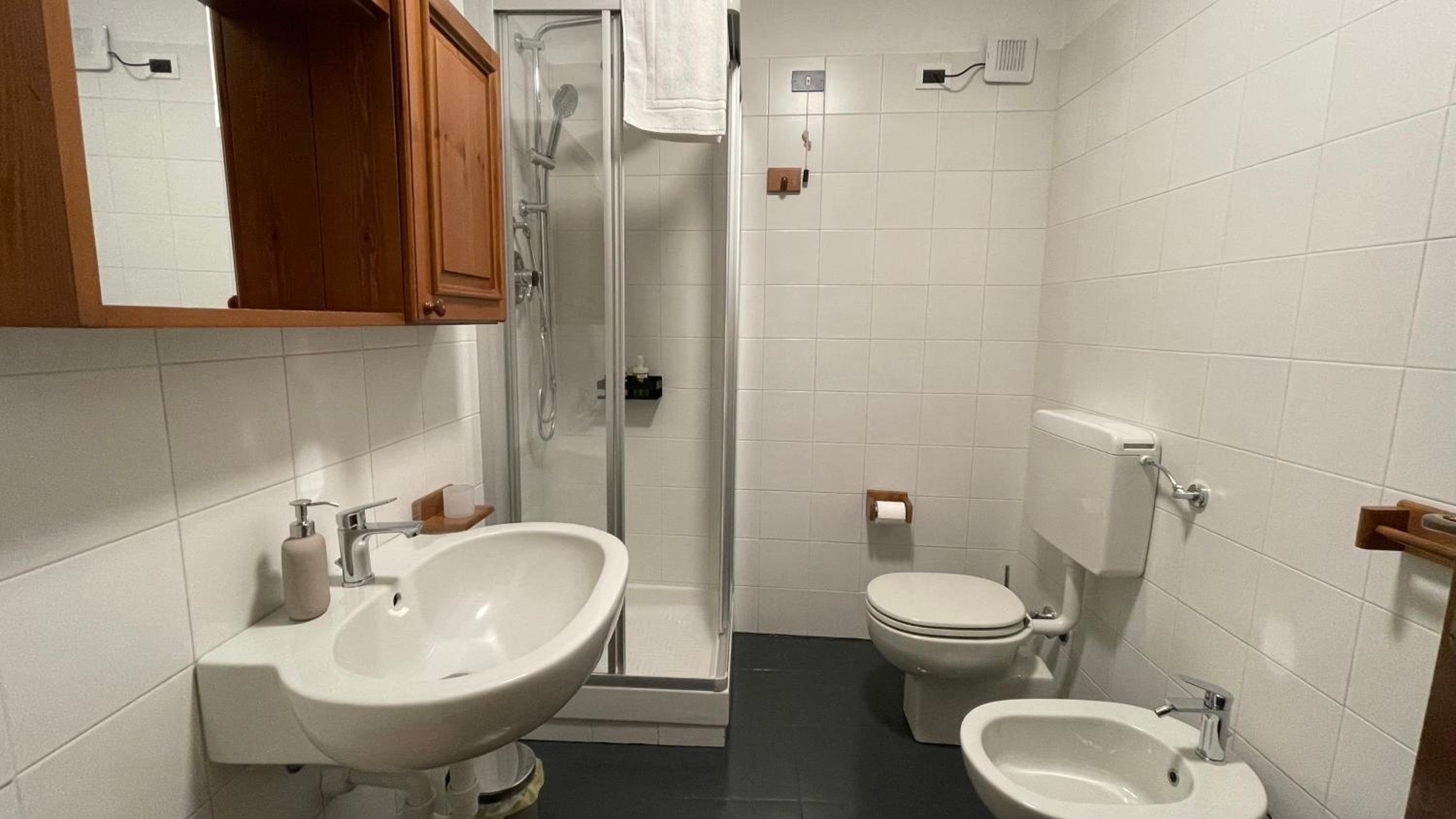 Double or Twin Room with Garden View photo 3