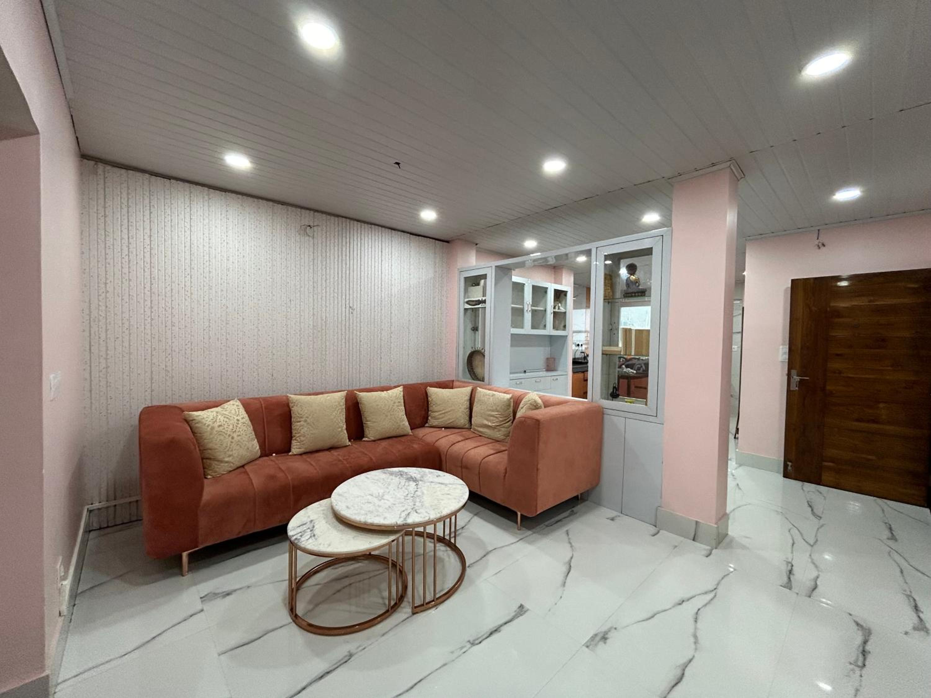 Three-Bedroom Apartment With Mountain View