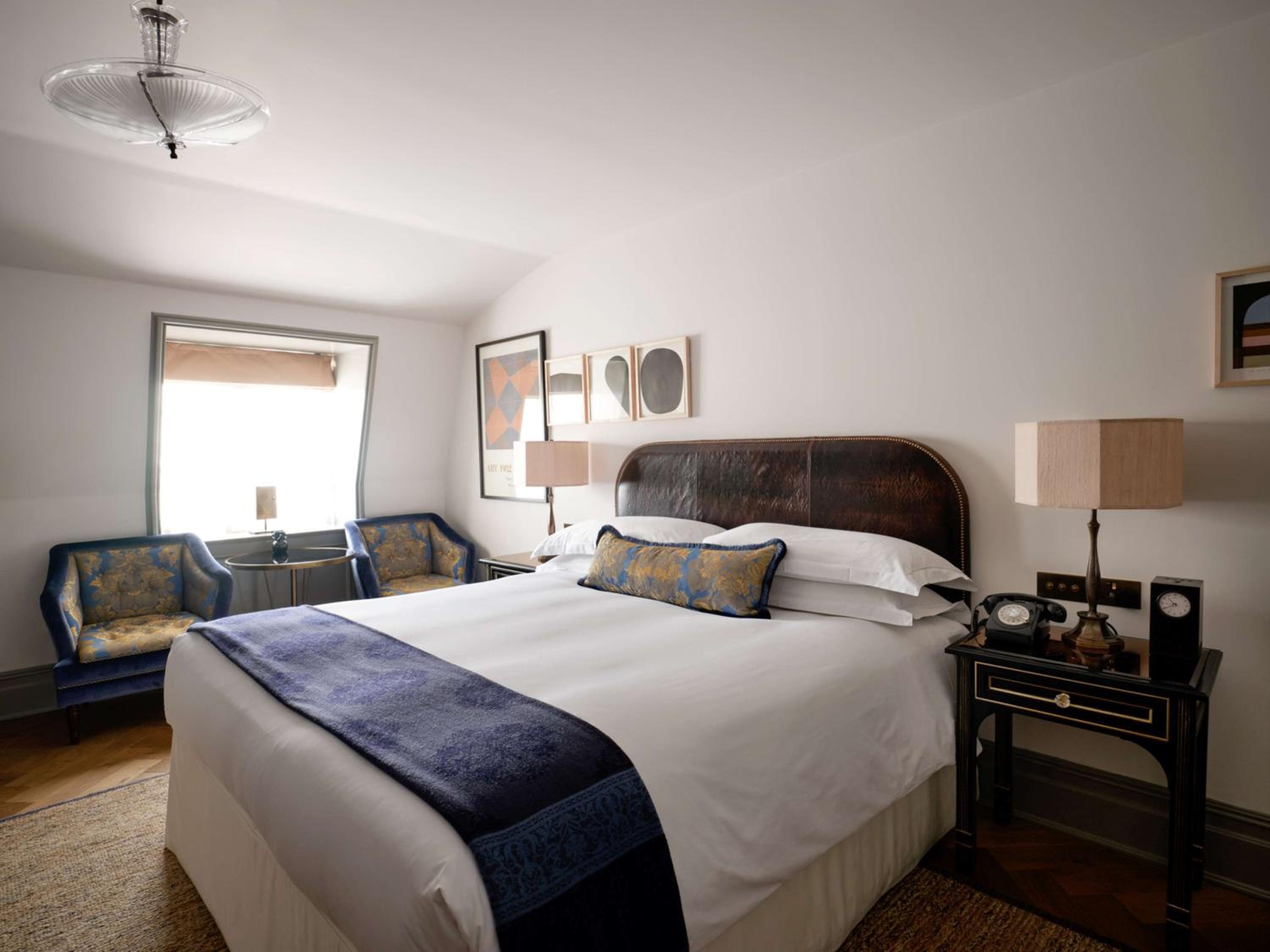 Grande Room thumbnail 6