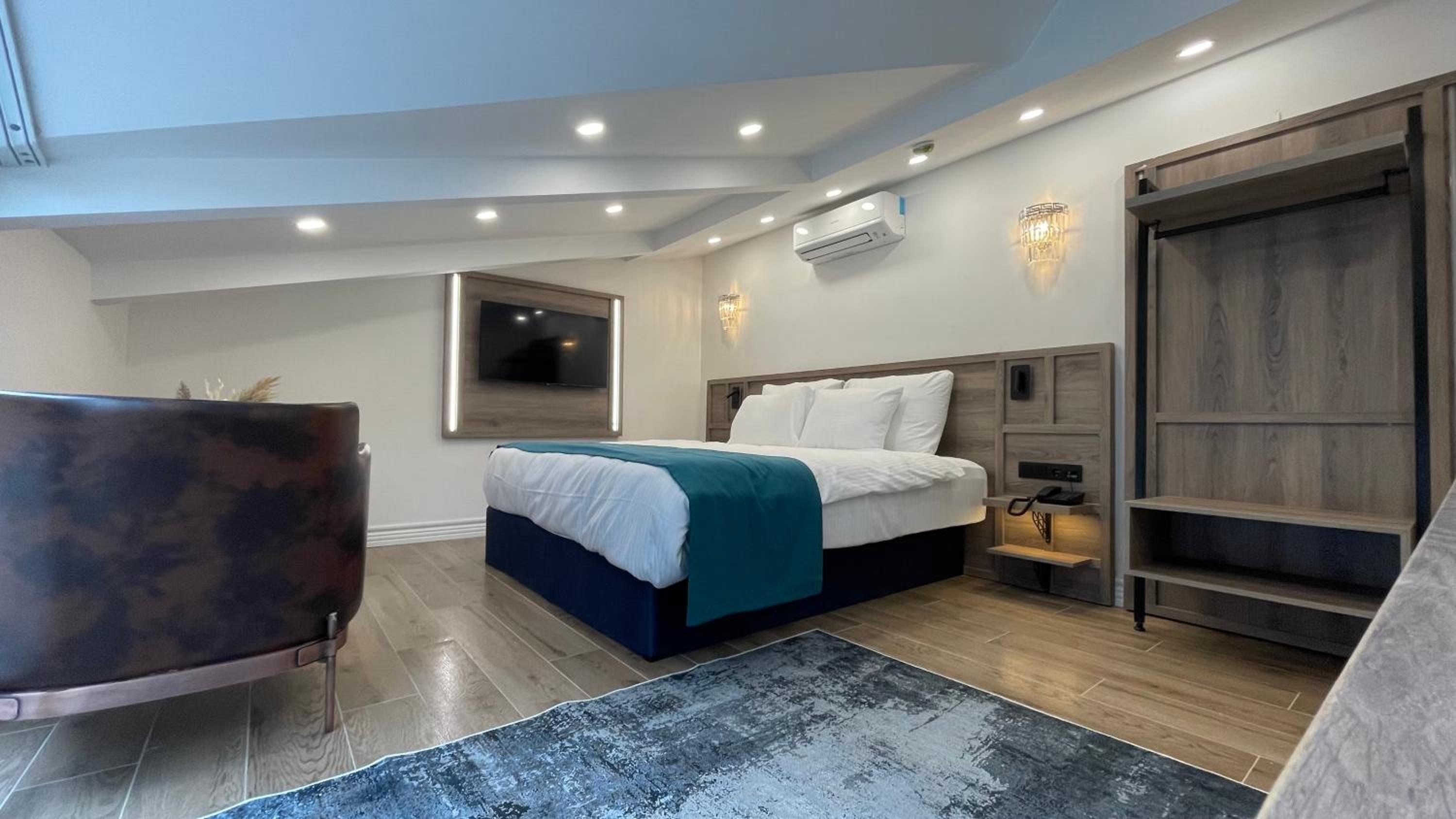 Penthouse Apartment photo 1