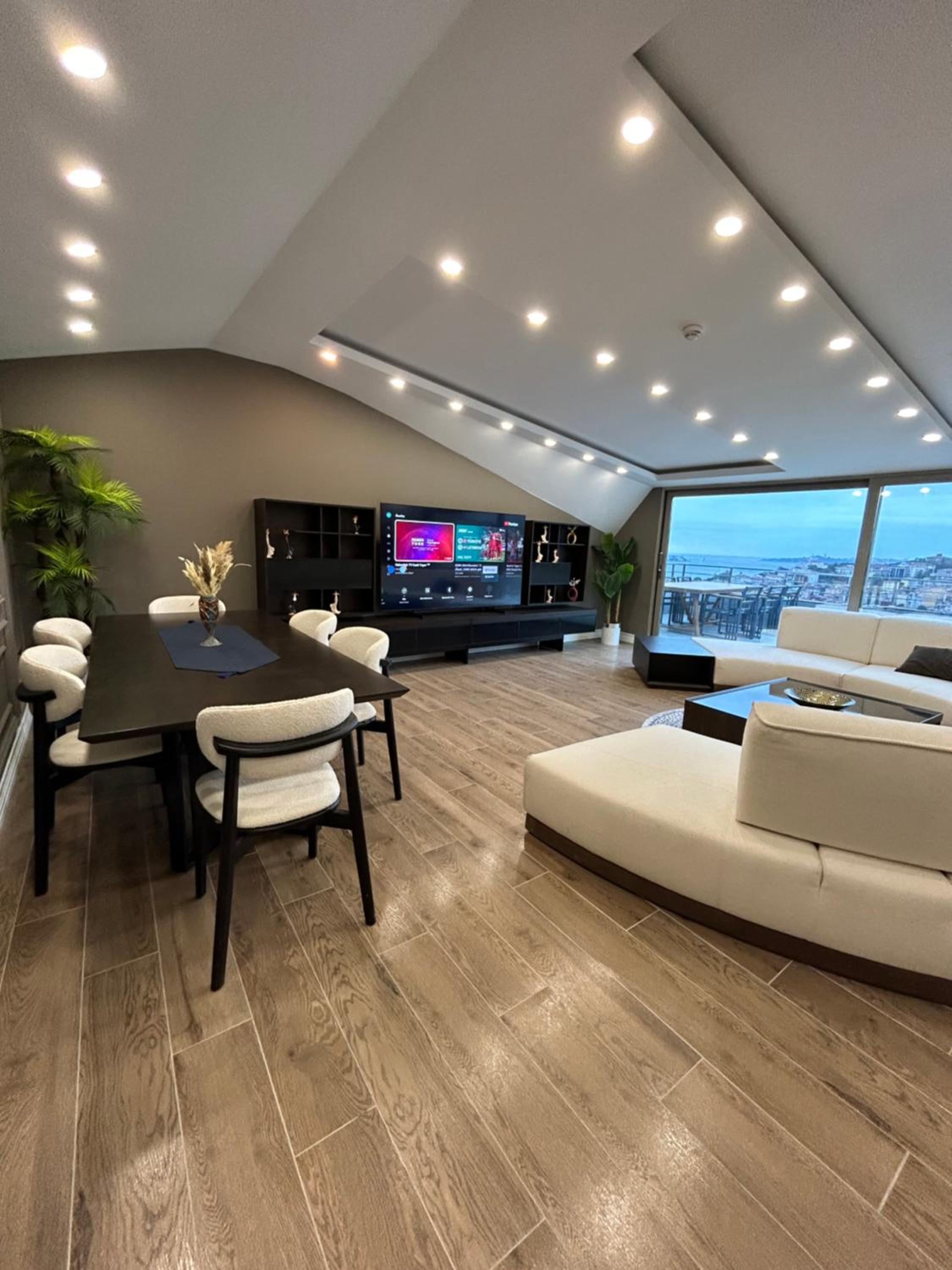Apartment with Sea View photo 1