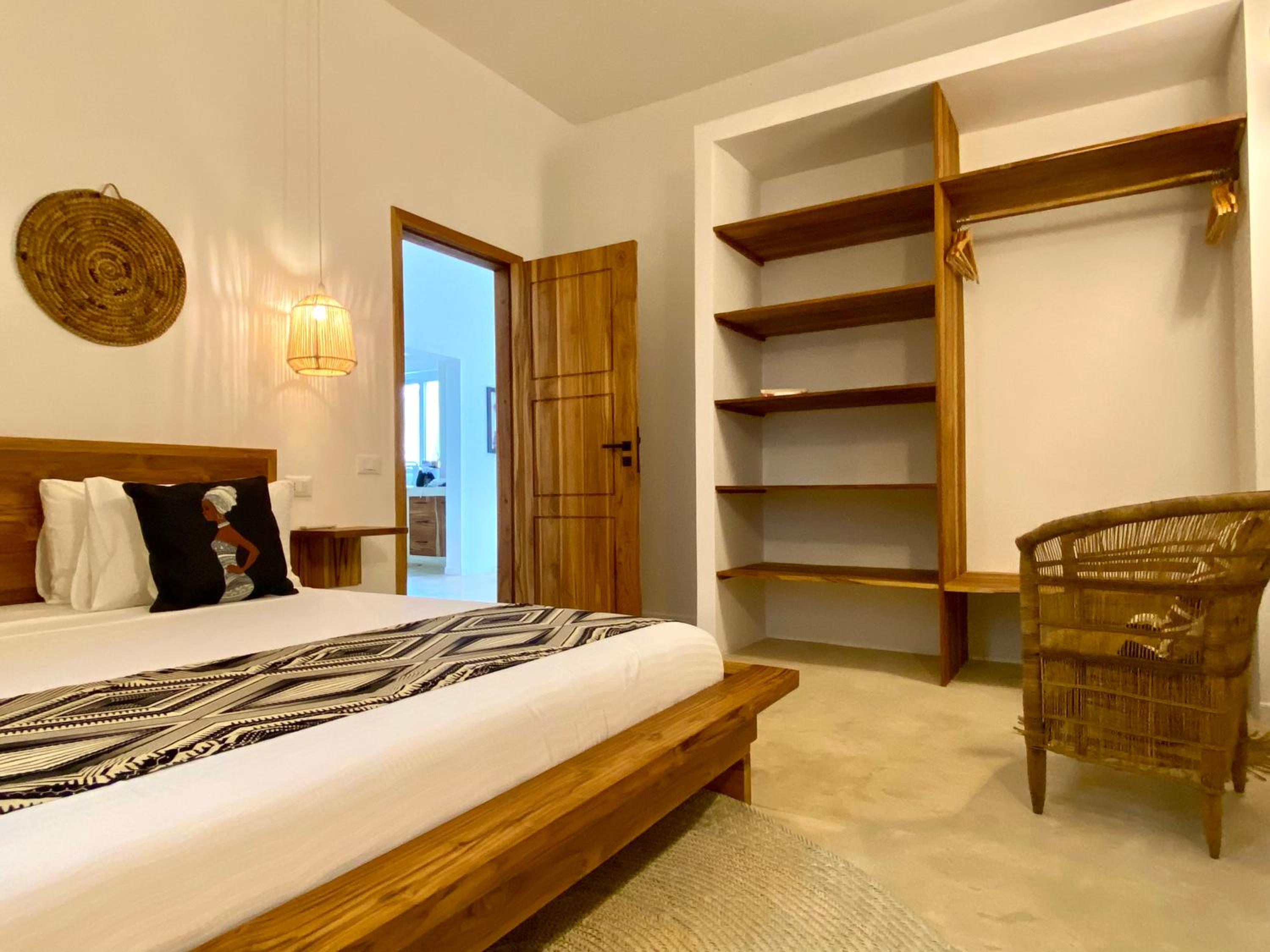 Three-Bedroom Villa photo 1