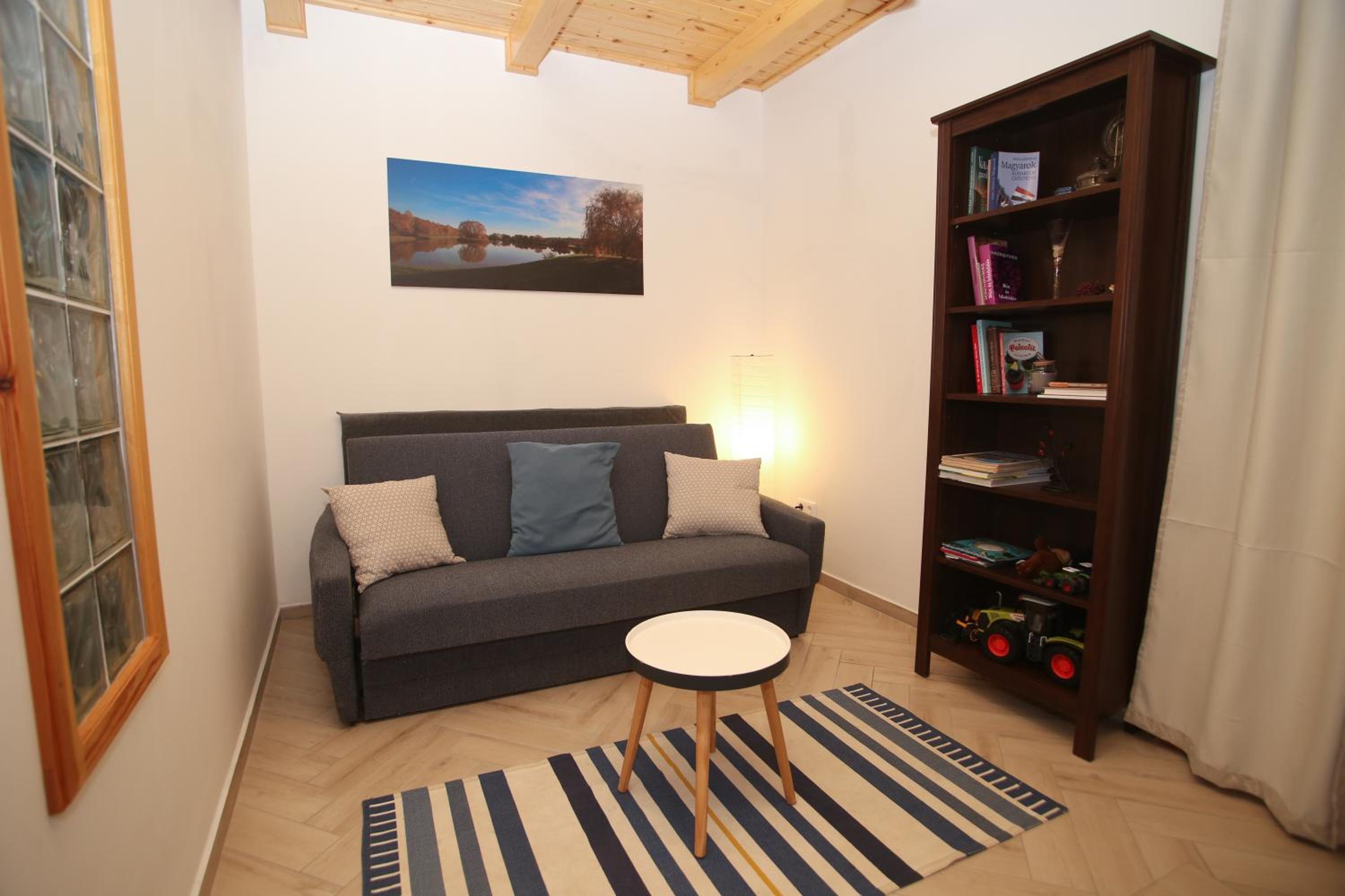 Three-Bedroom Townhouse photo 3