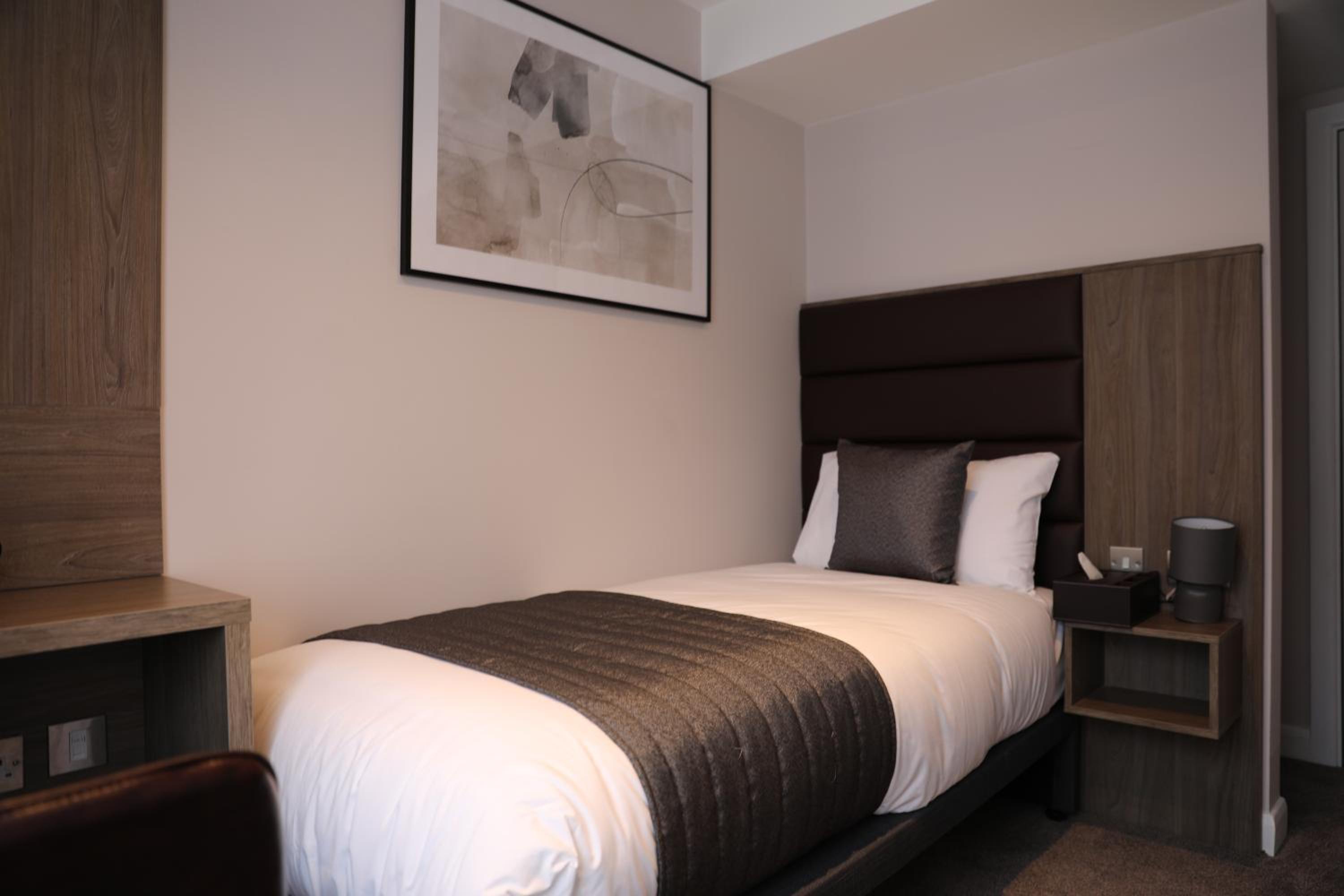 Single Room photo 1