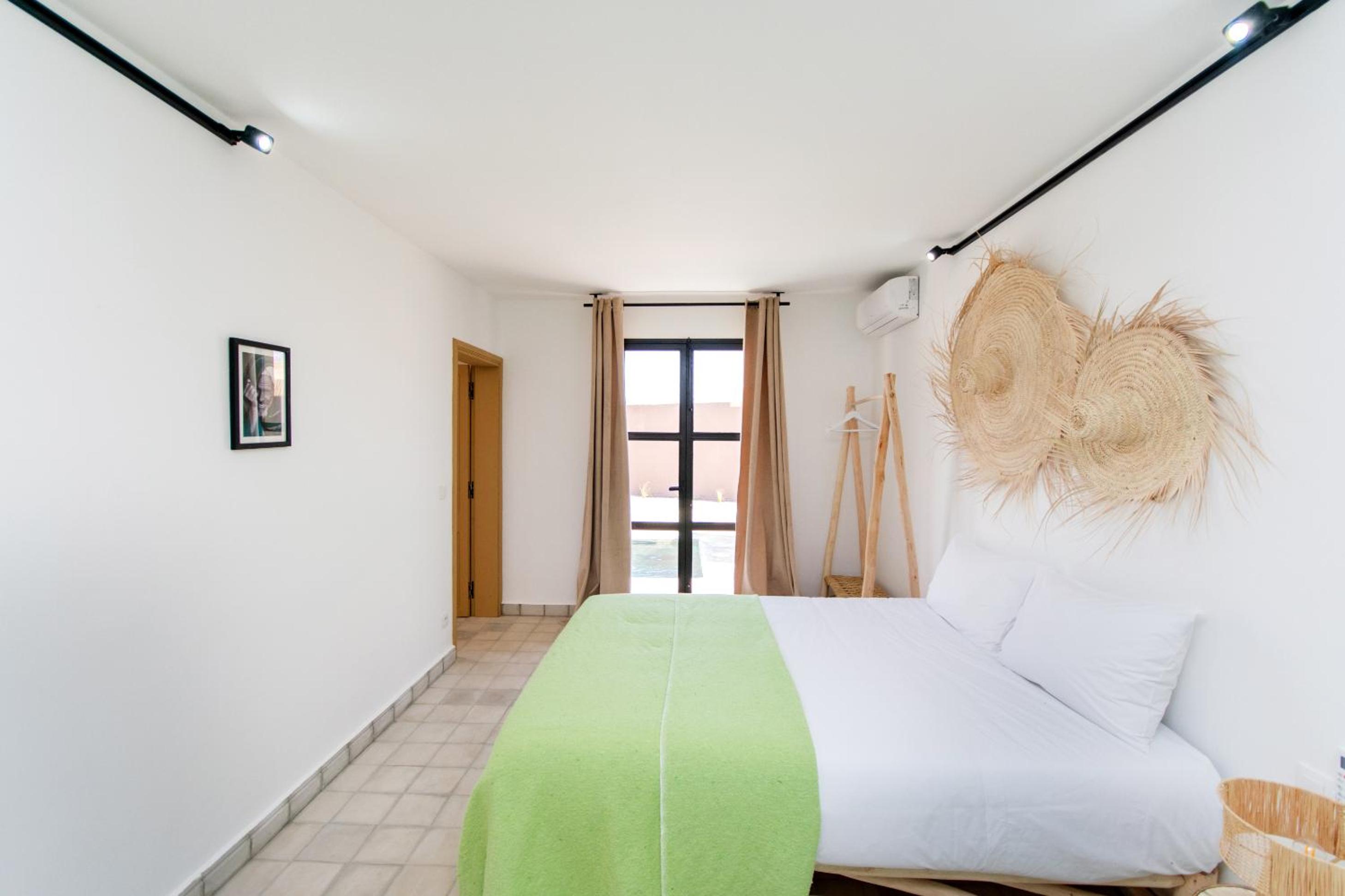 One-Bedroom House photo 1