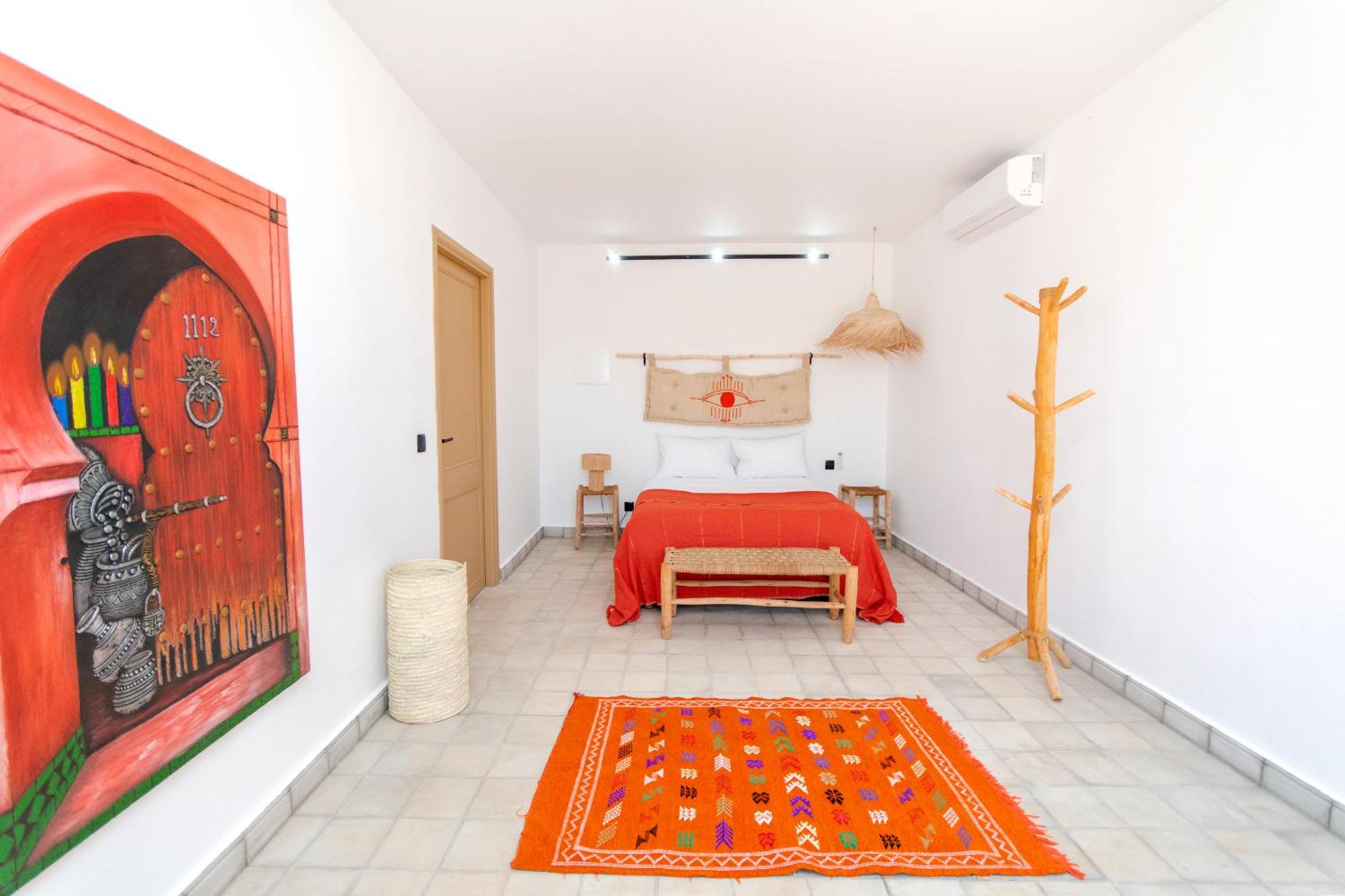 Two-Bedroom House photo 2