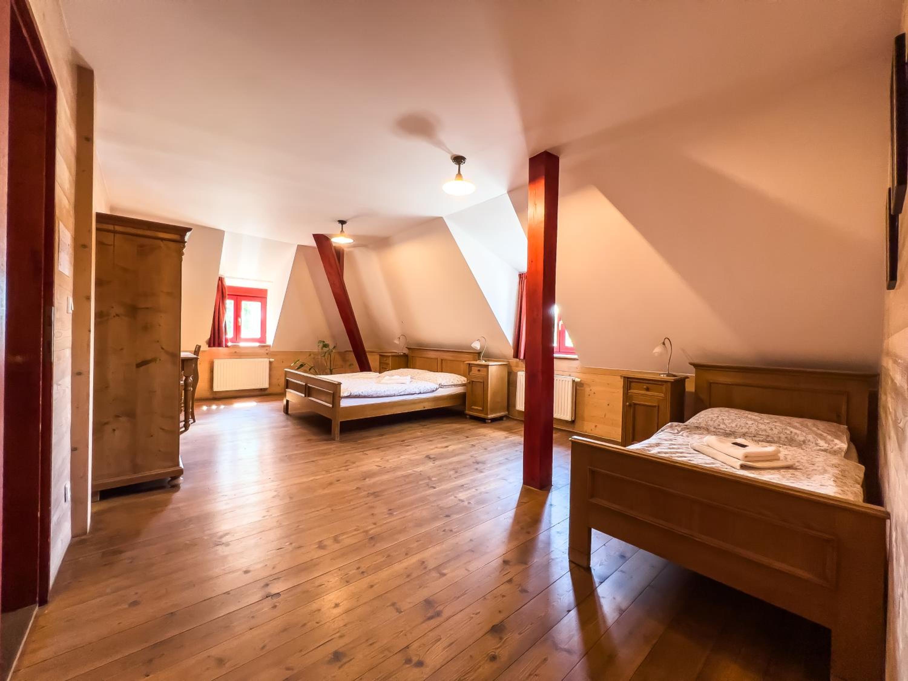 Double or Twin Room with Balcony photo 3