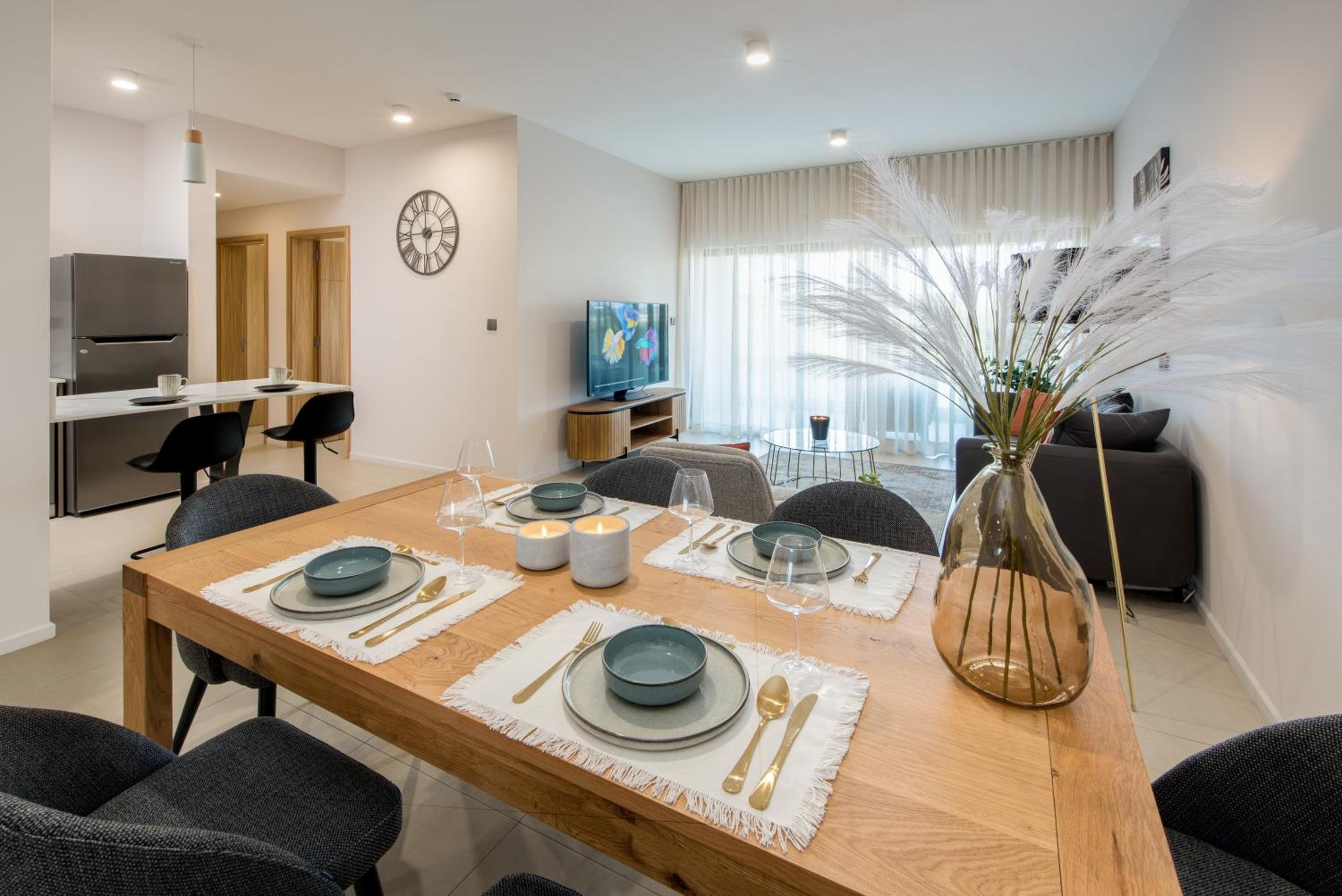 Three-Bedroom Apartment - Photo 7