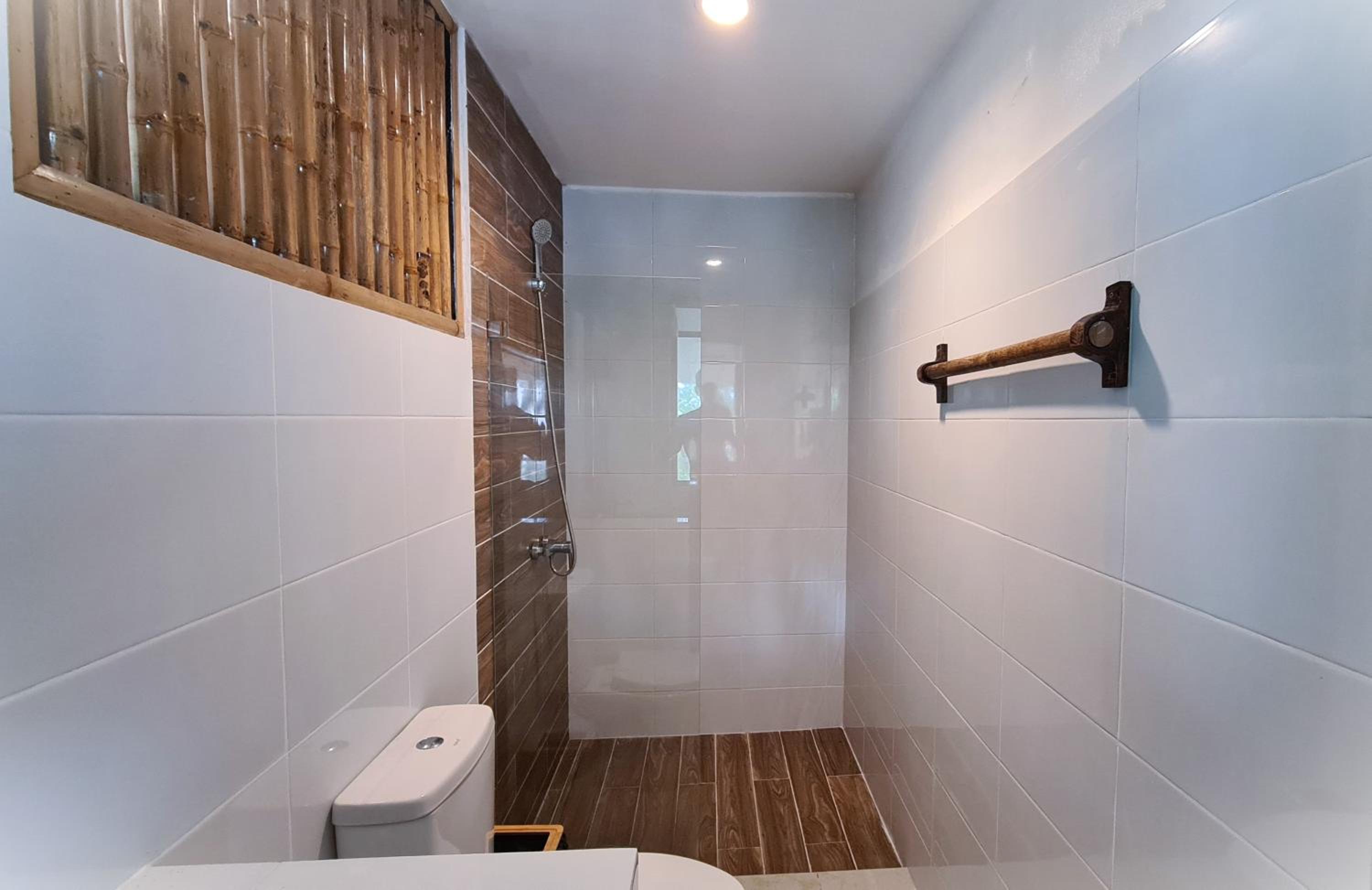 Deluxe Bungalow with Partial Ocean View photo 3