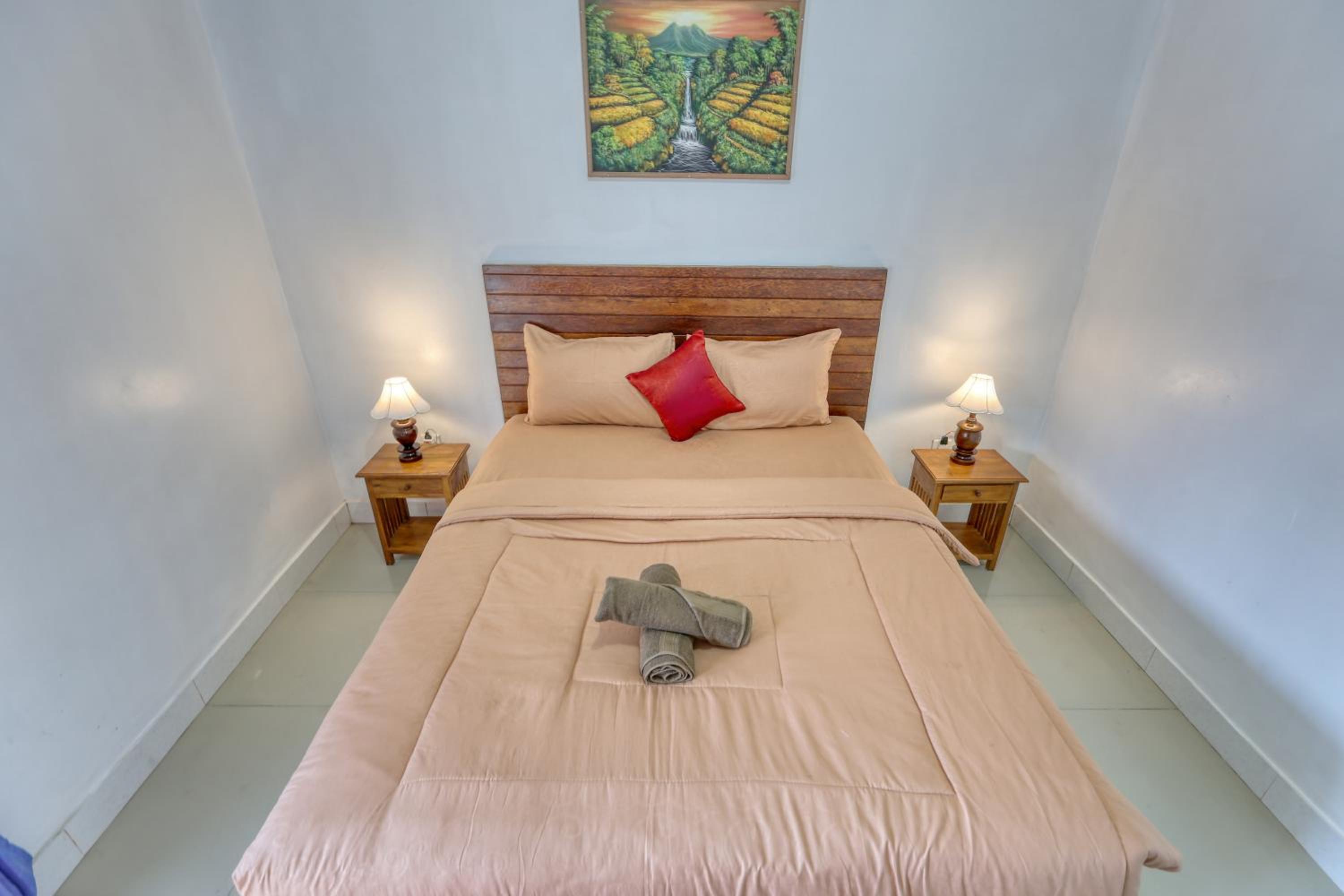 Double Room with Private Bathroom - Photo 5
