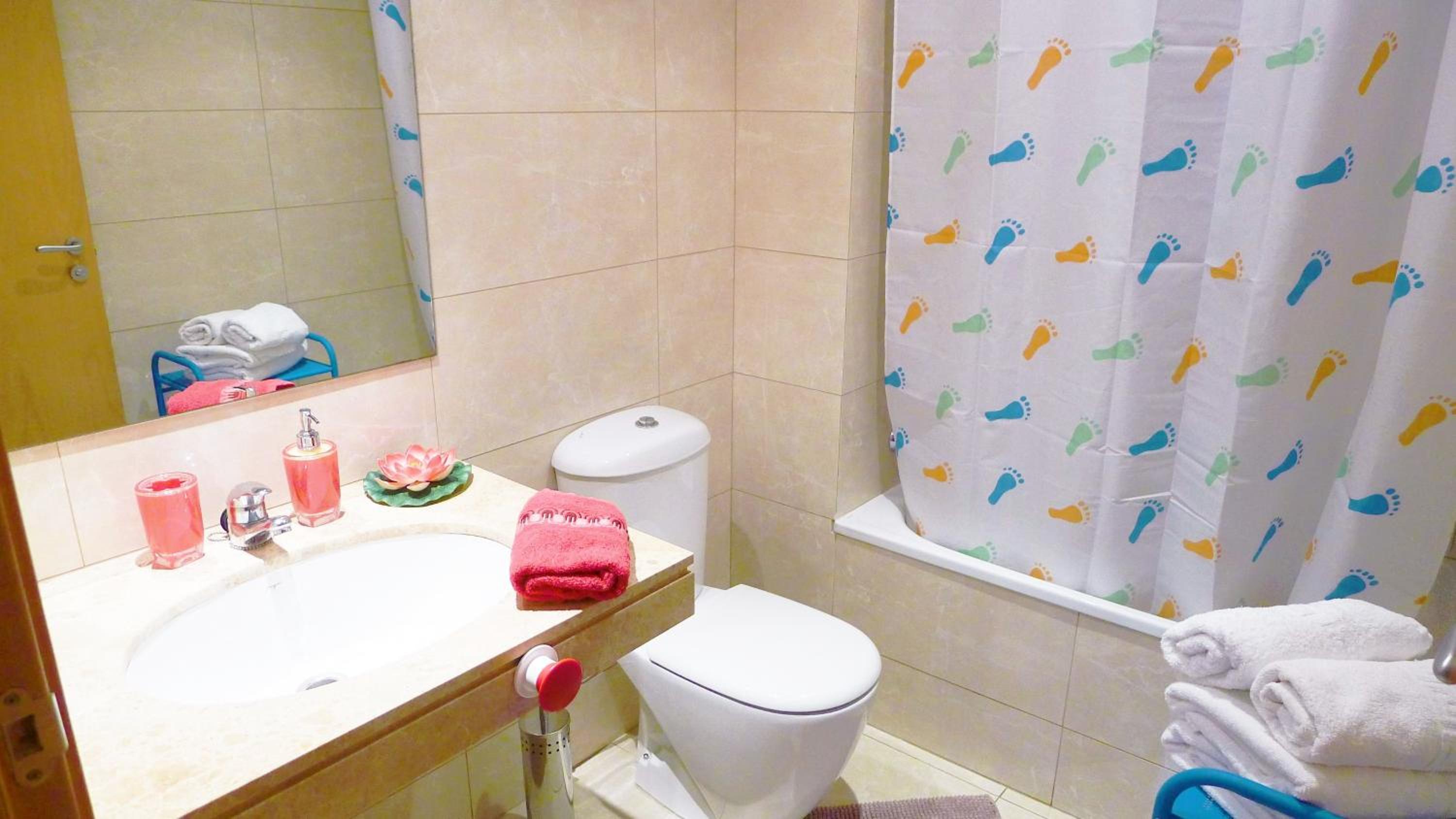 Apartment with Sea View - Photo 15