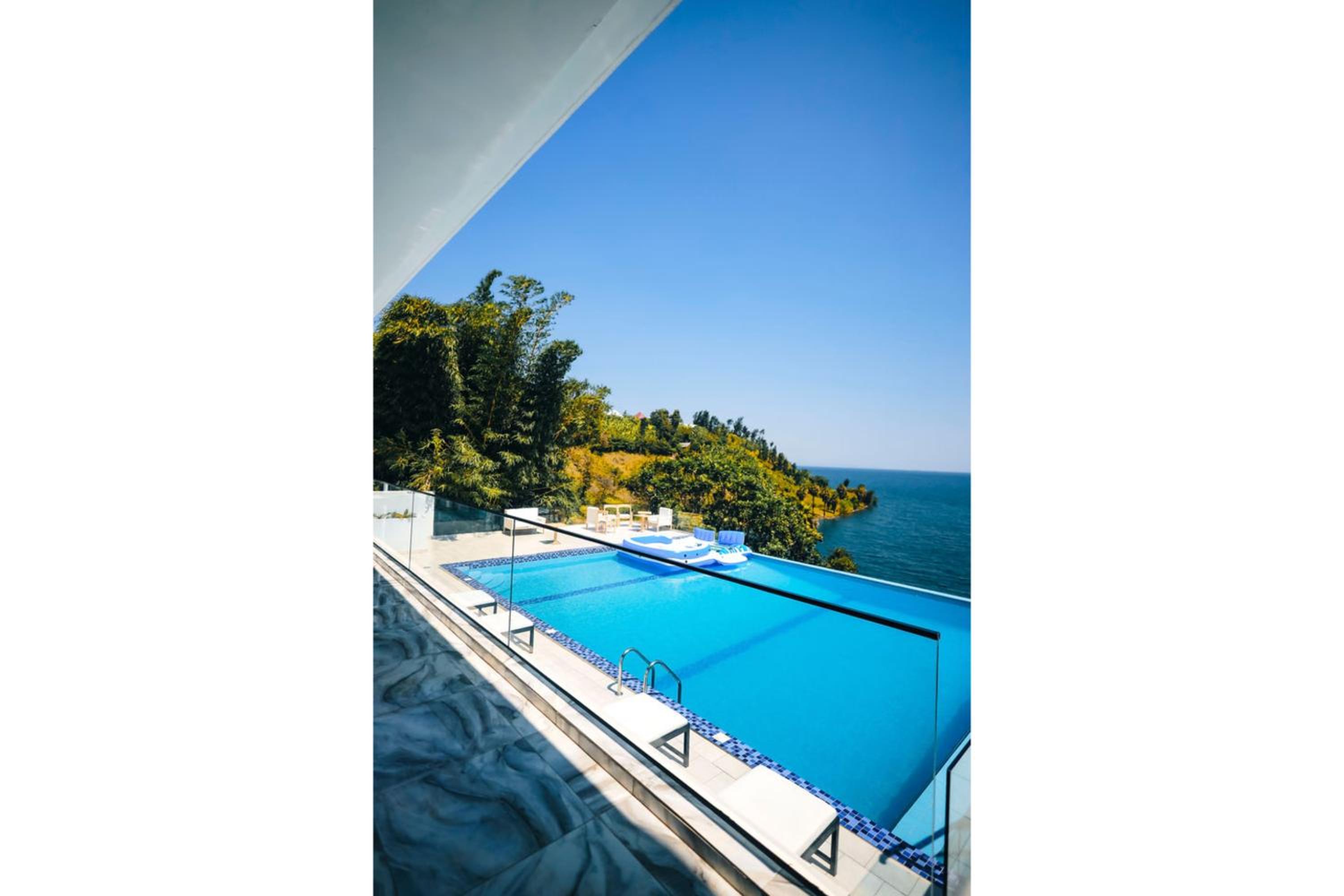 Villa with Private Pool photo 2