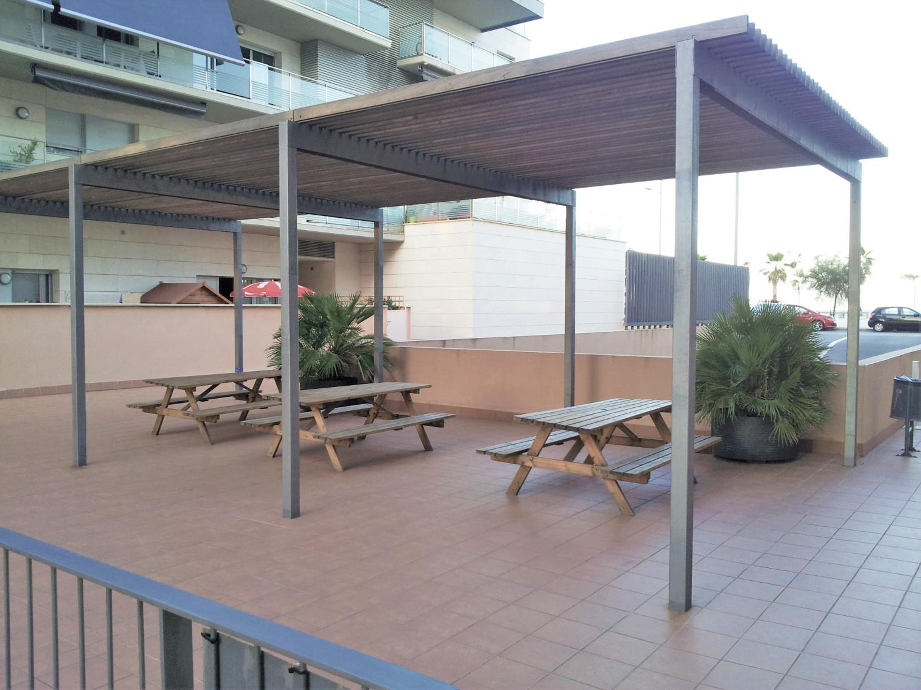 Apartment with Sea View - Photo 16