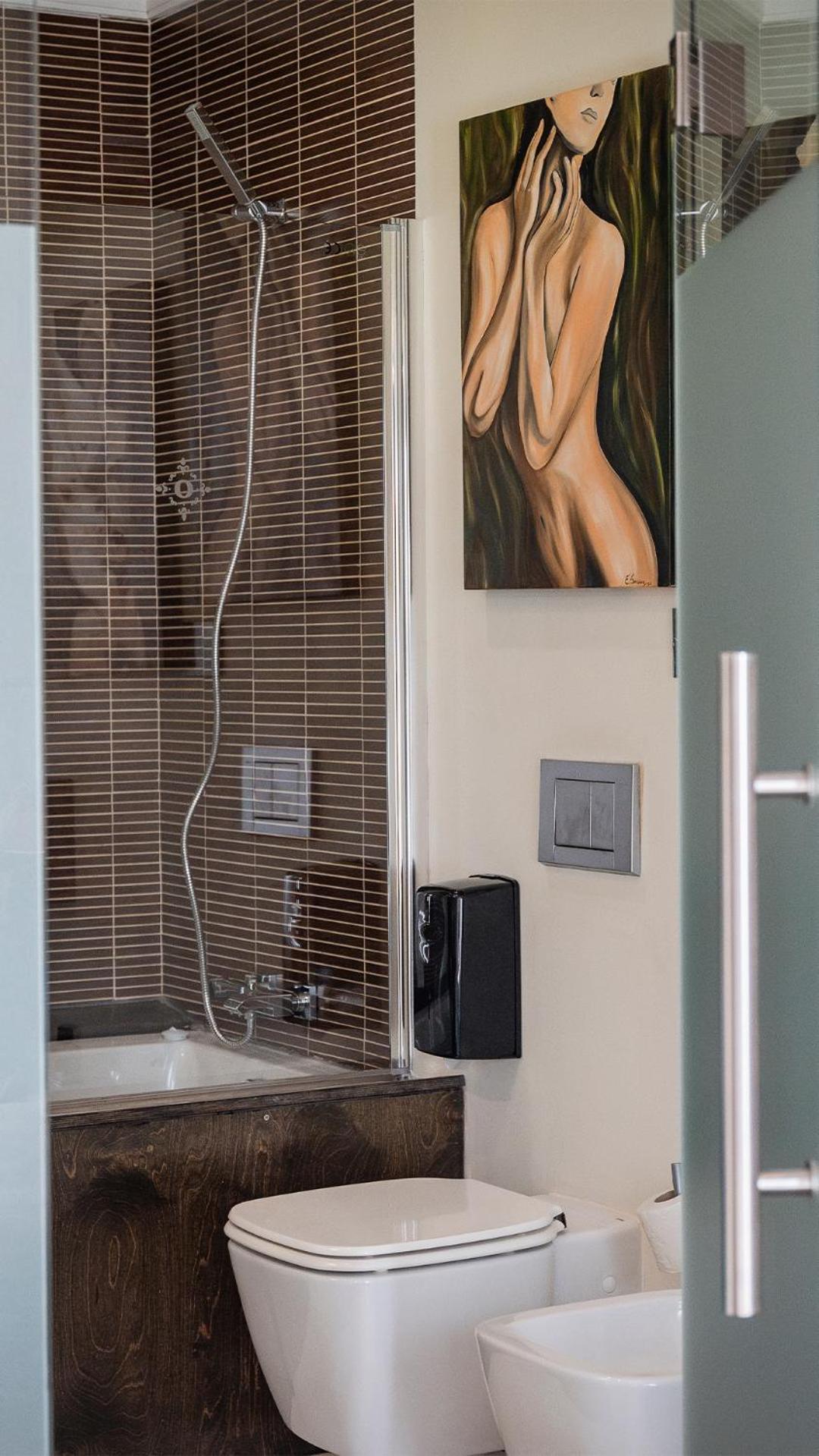 Deluxe Suite With Spa Bath photo 2