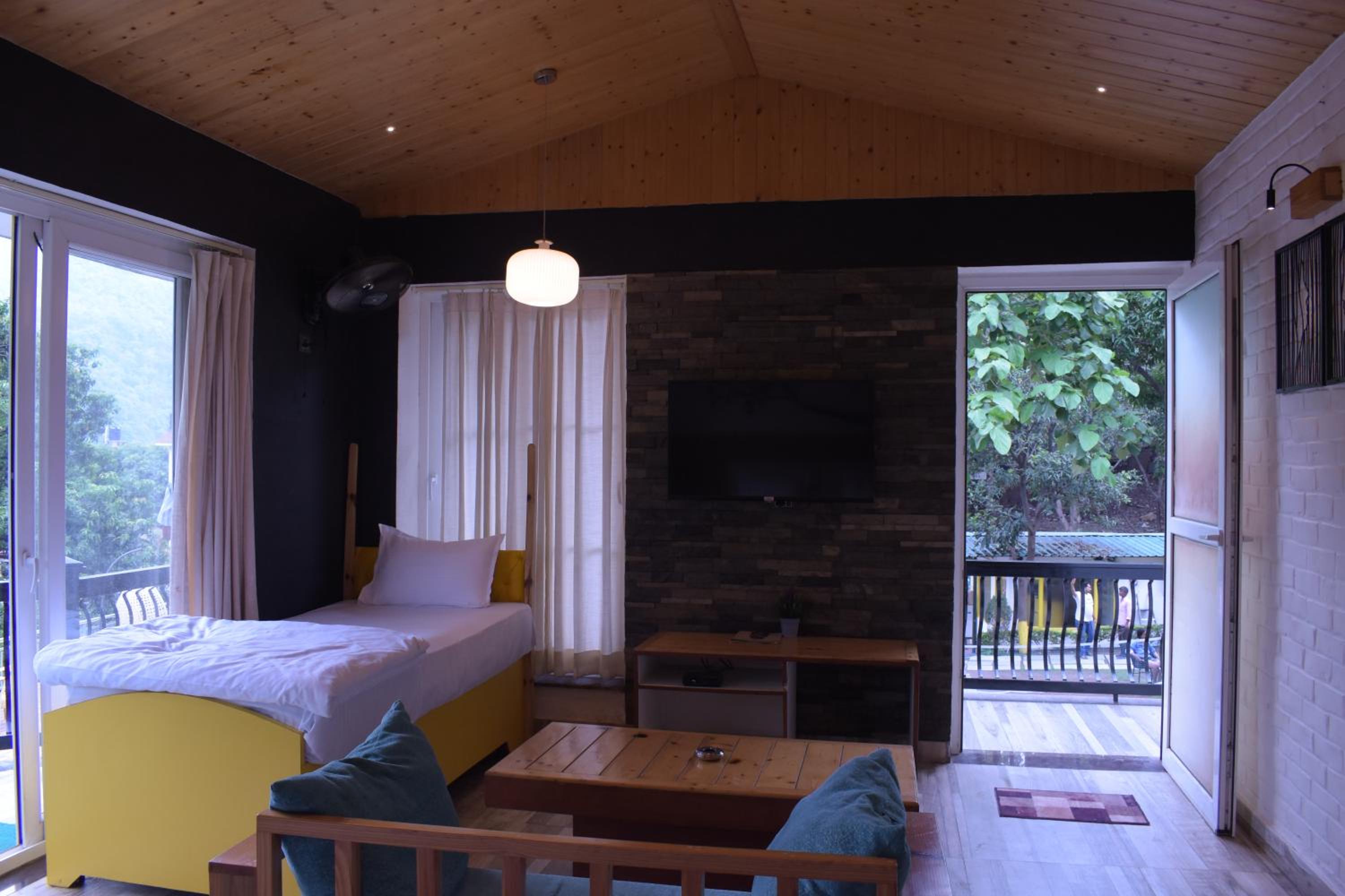 Triple Room with Mountain View - Photo 11