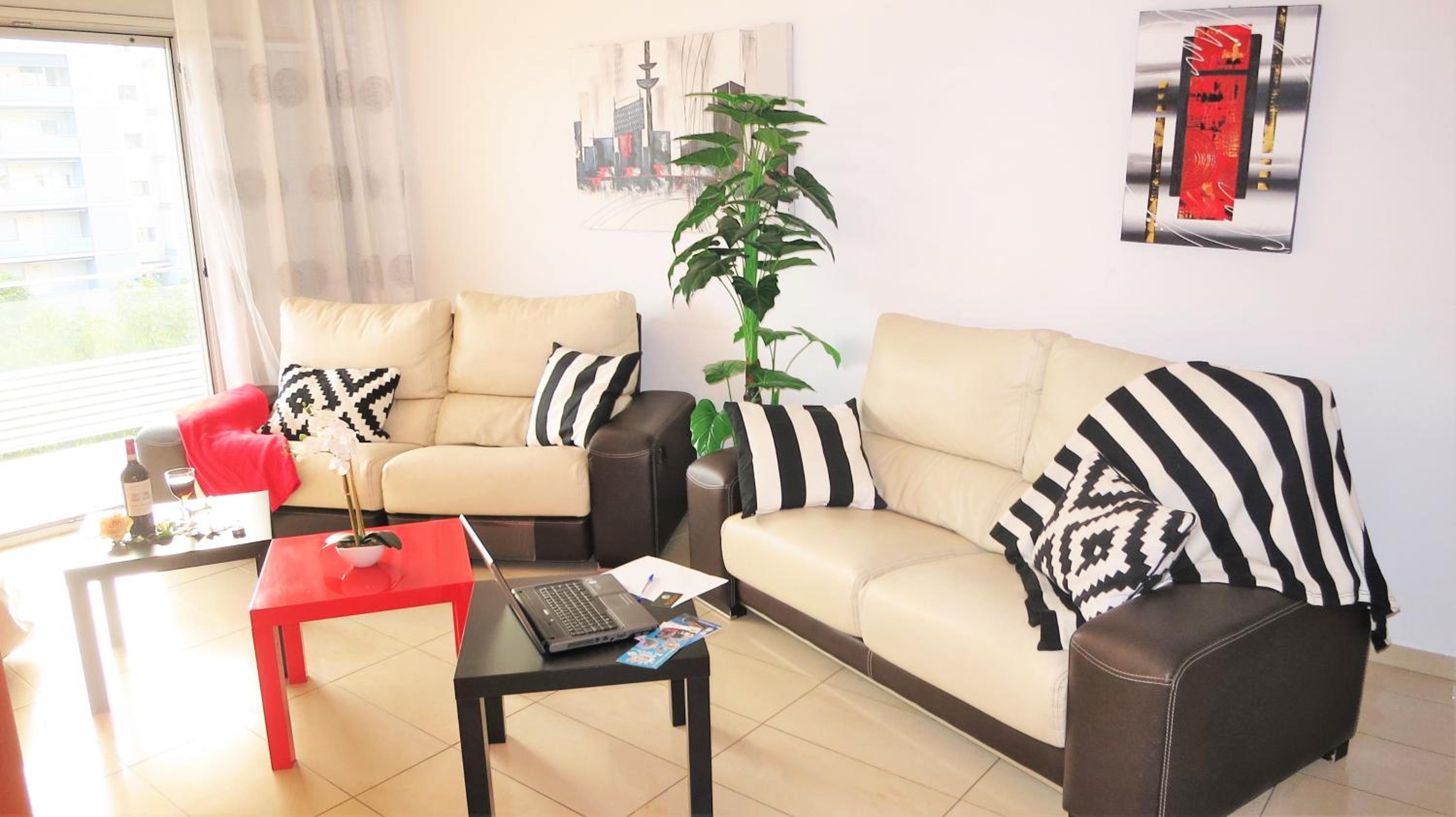 Apartment with Sea View - Photo 23