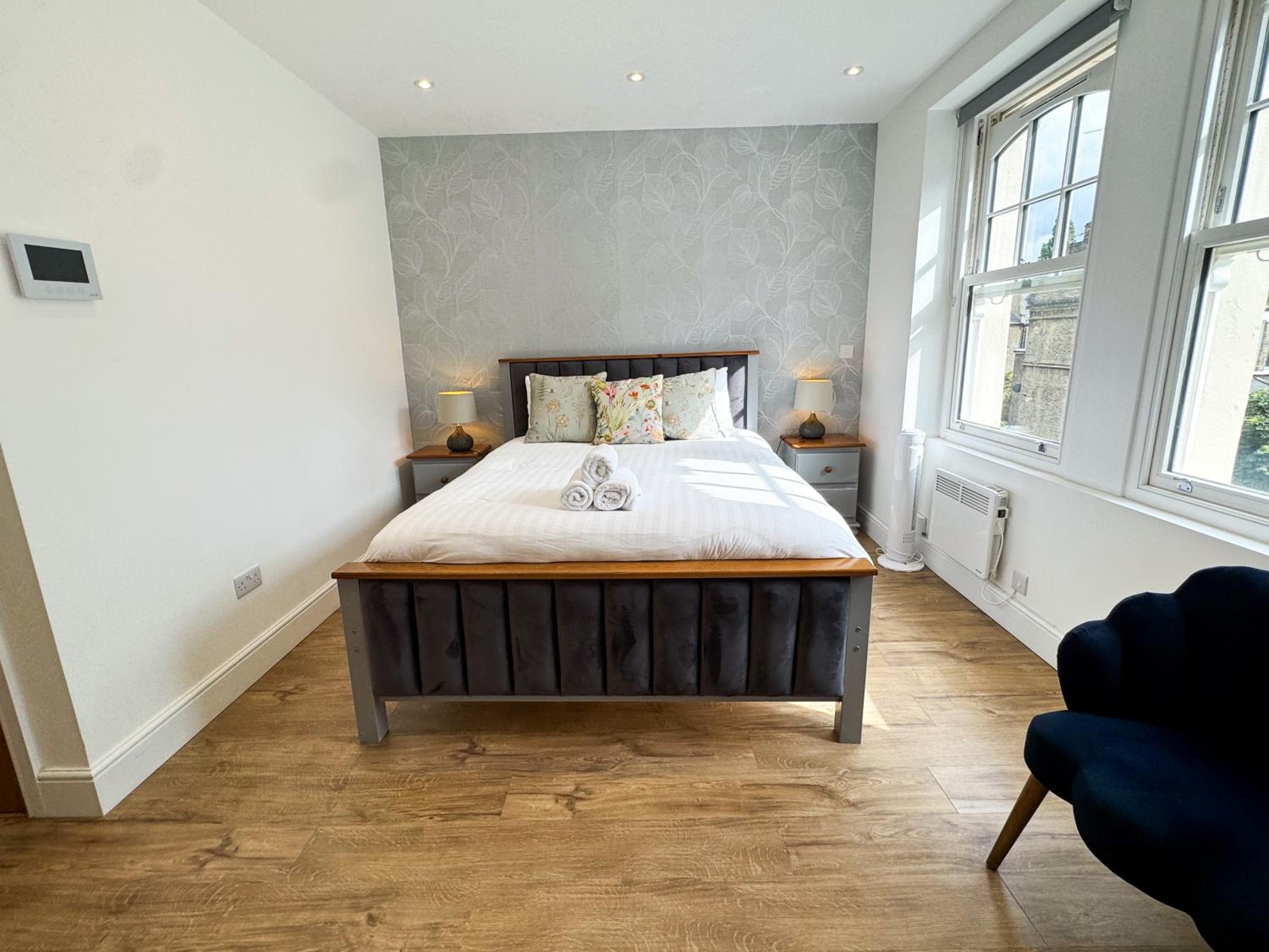 Deluxe King Room photo 1