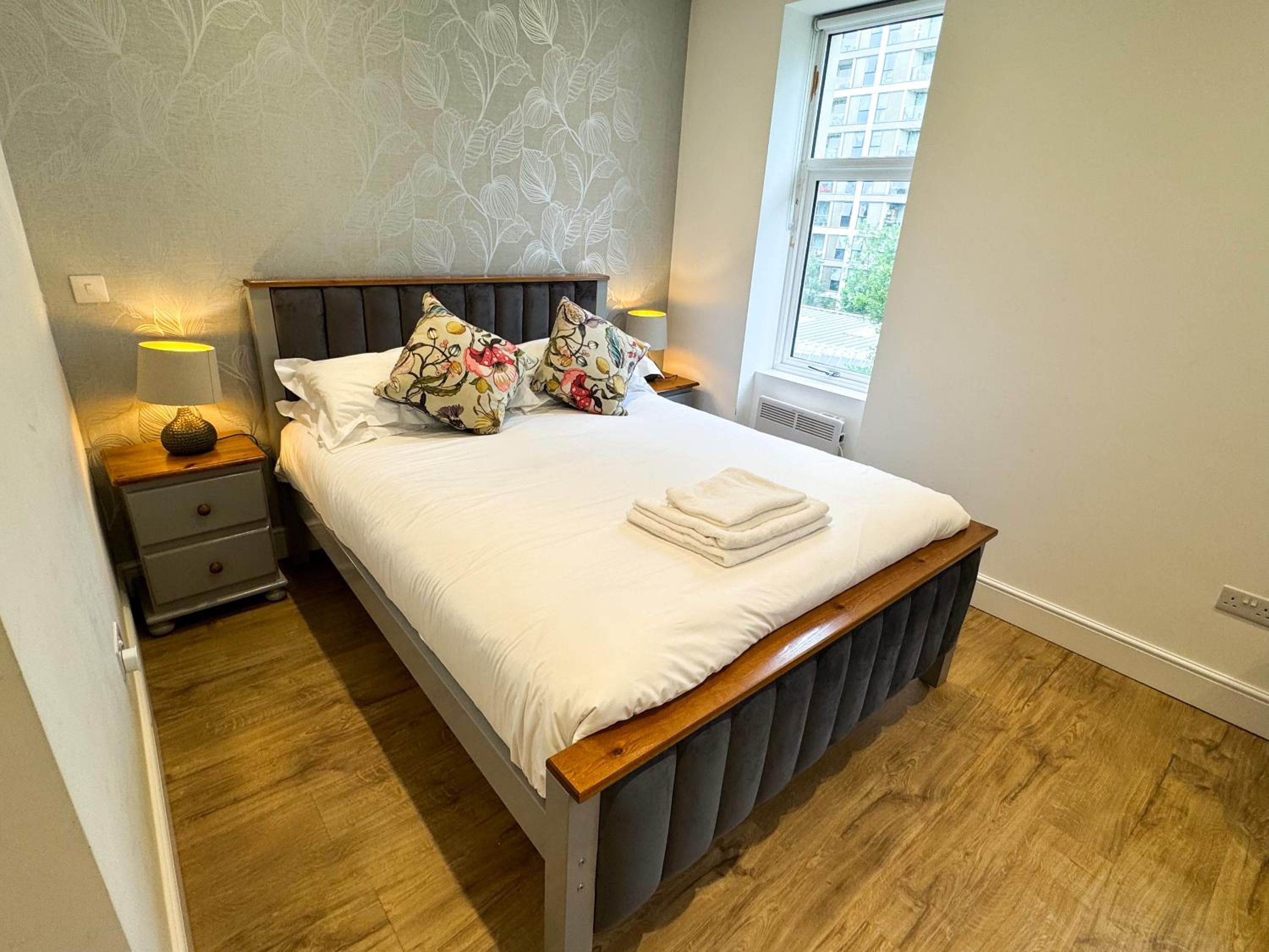 Deluxe King Room photo 3