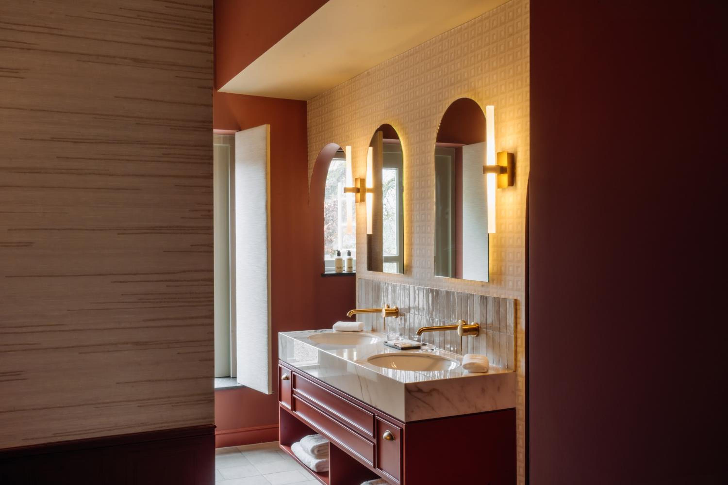 Superior Garden Suite photo 2
