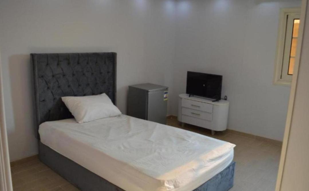 Large Single Room