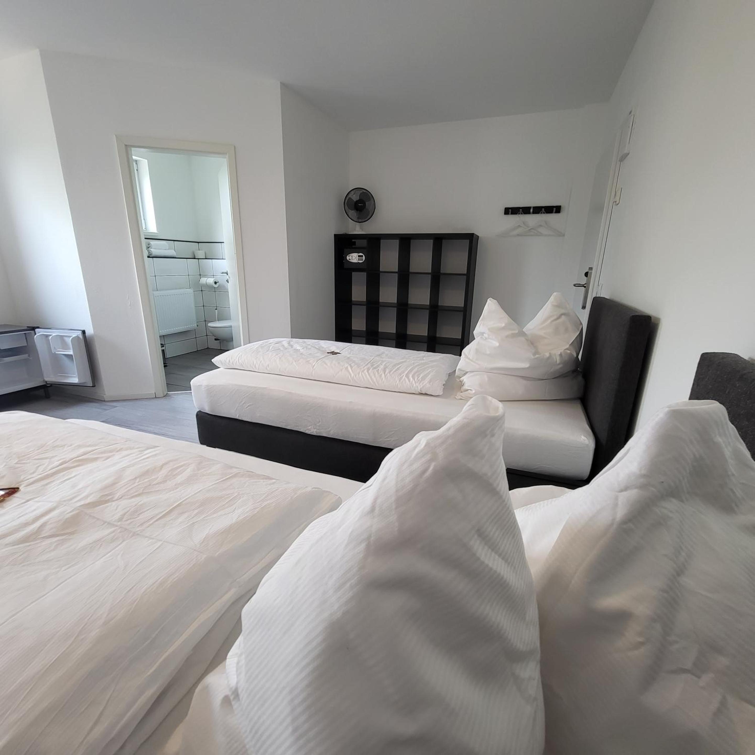 Double Room with Private Bathroom