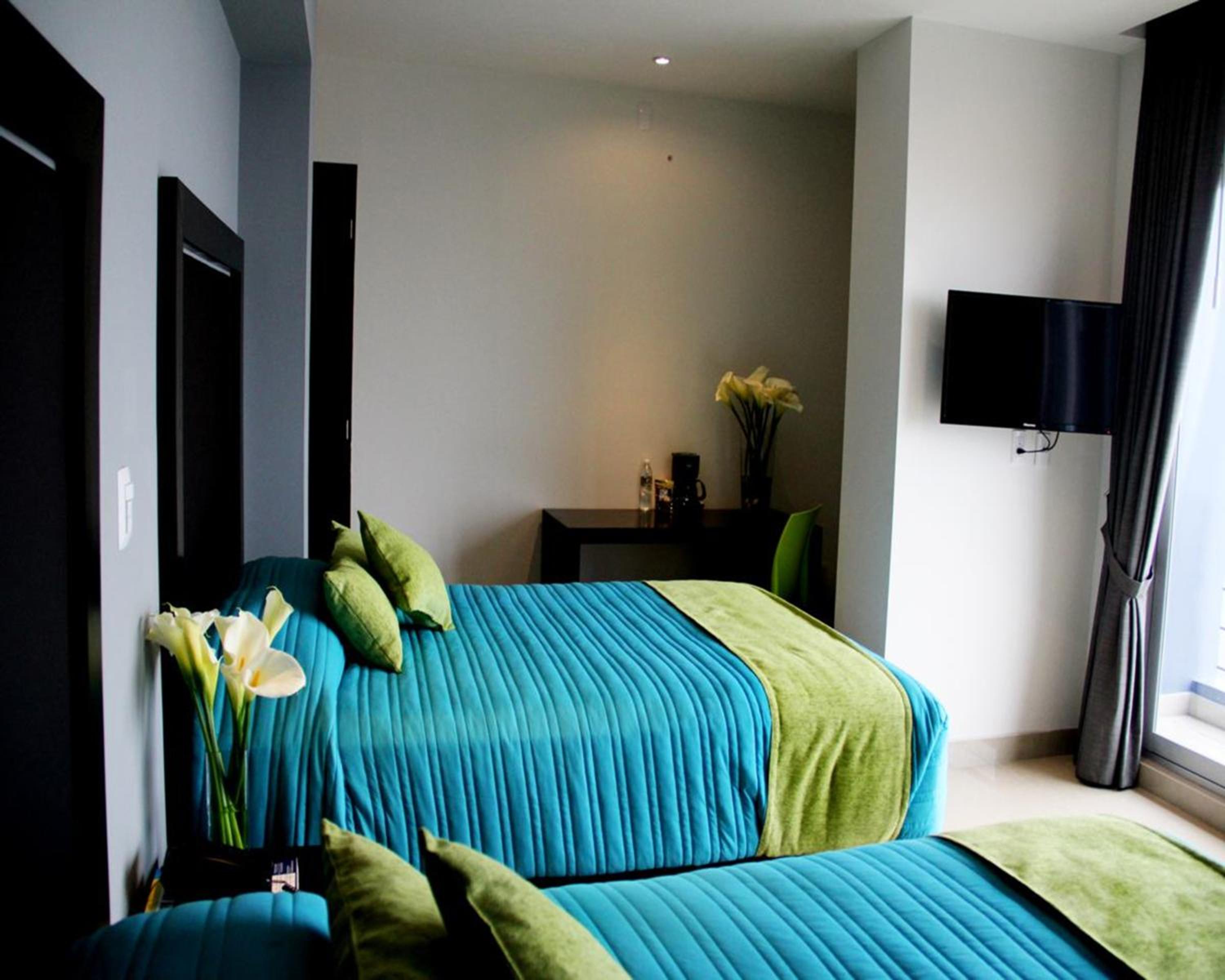 Deluxe Double Room with Two Double Beds - Photo 2