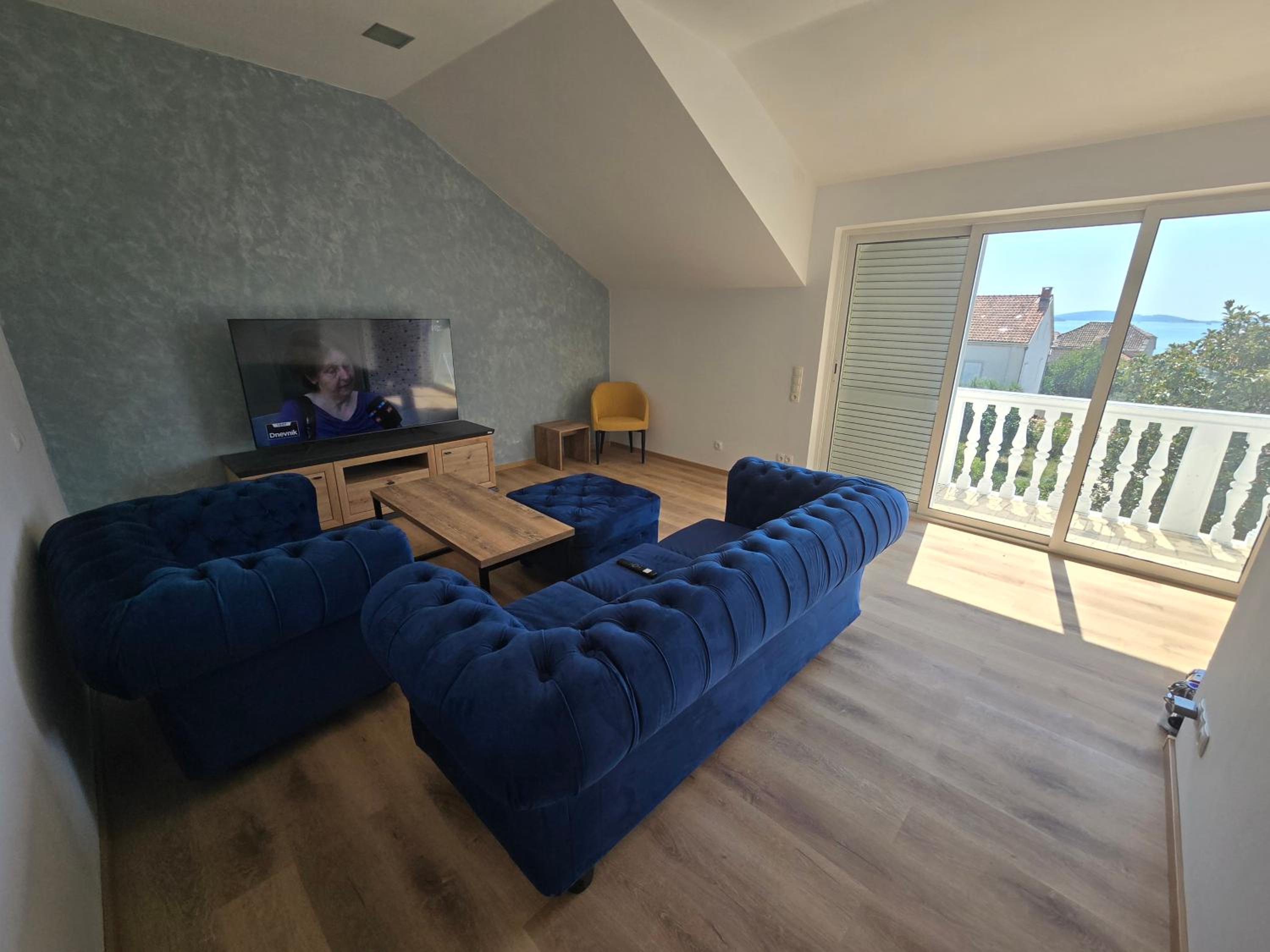 Two-Bedroom Apartment with Balcony and Sea View photo 1