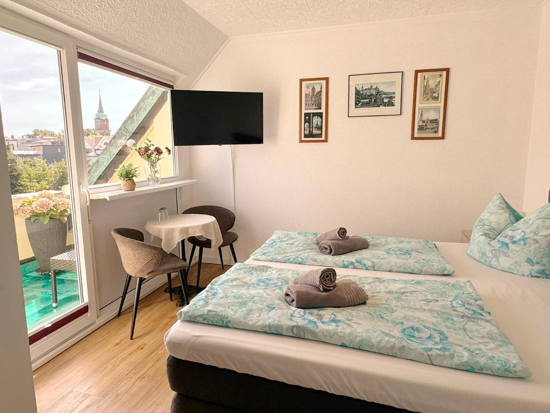 Standard Double Room photo 2
