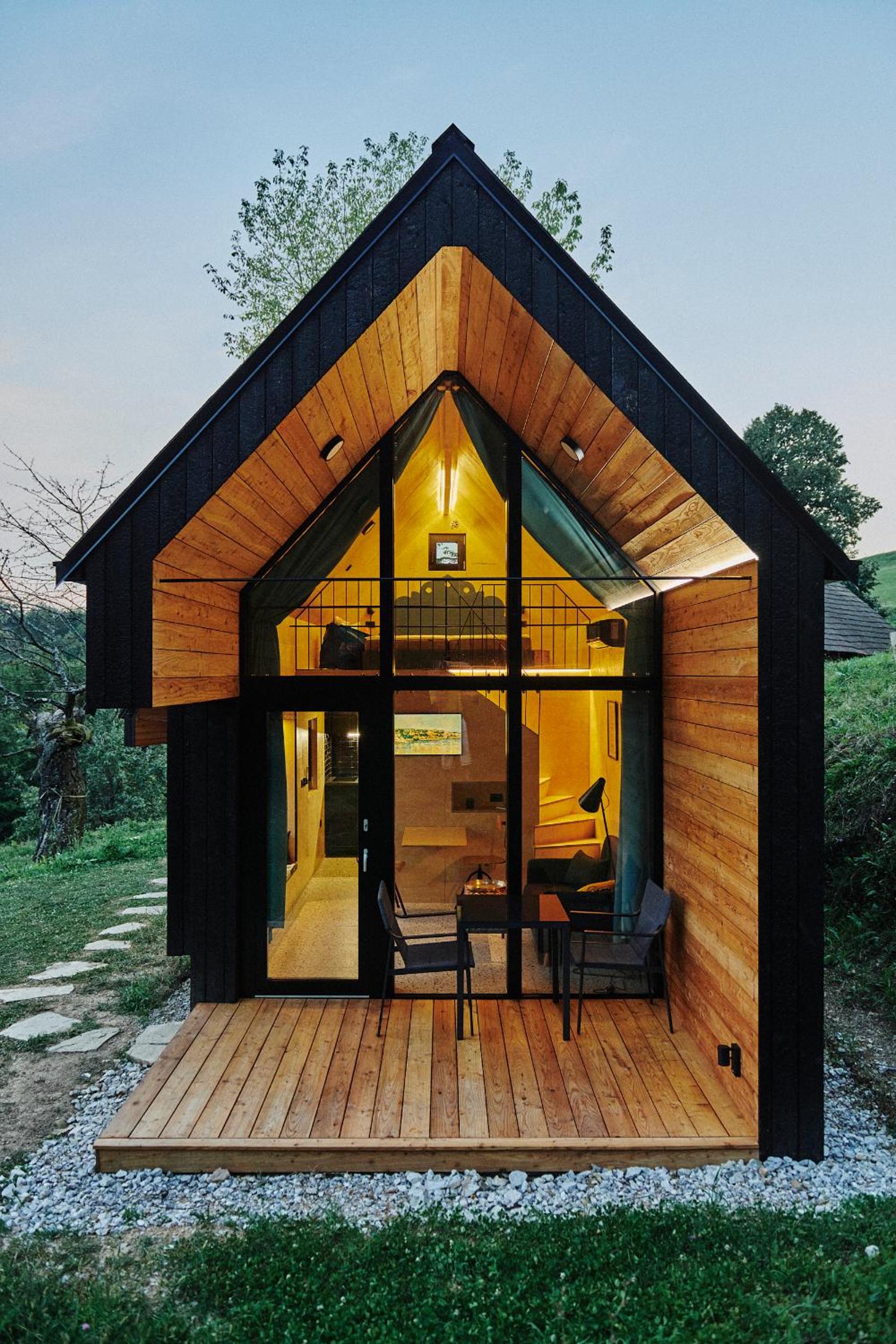 One-Bedroom House photo 2