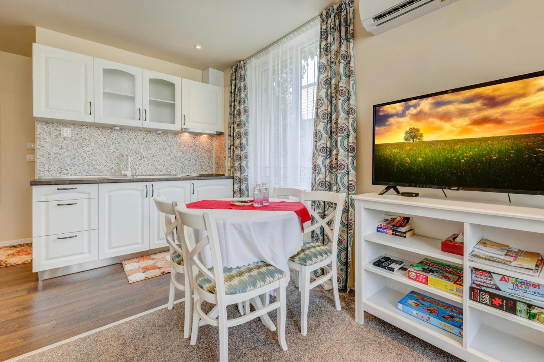 Deluxe Junior Suite photo 3
