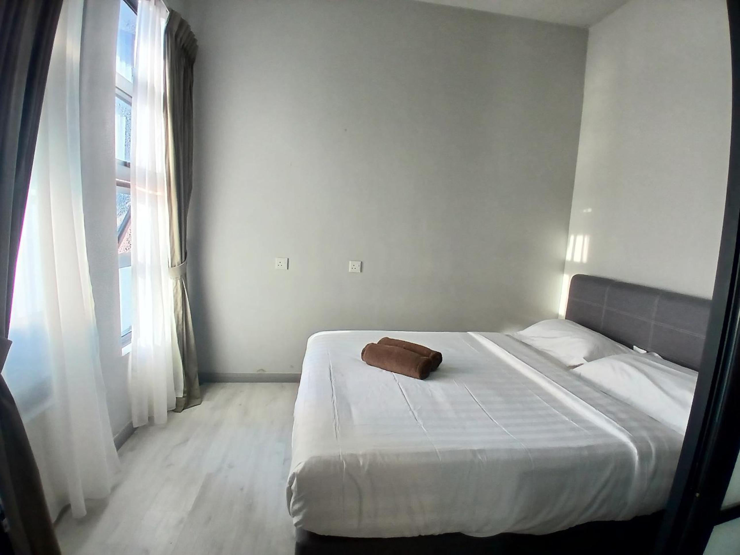 Apartment with Pool View  - Photo 3