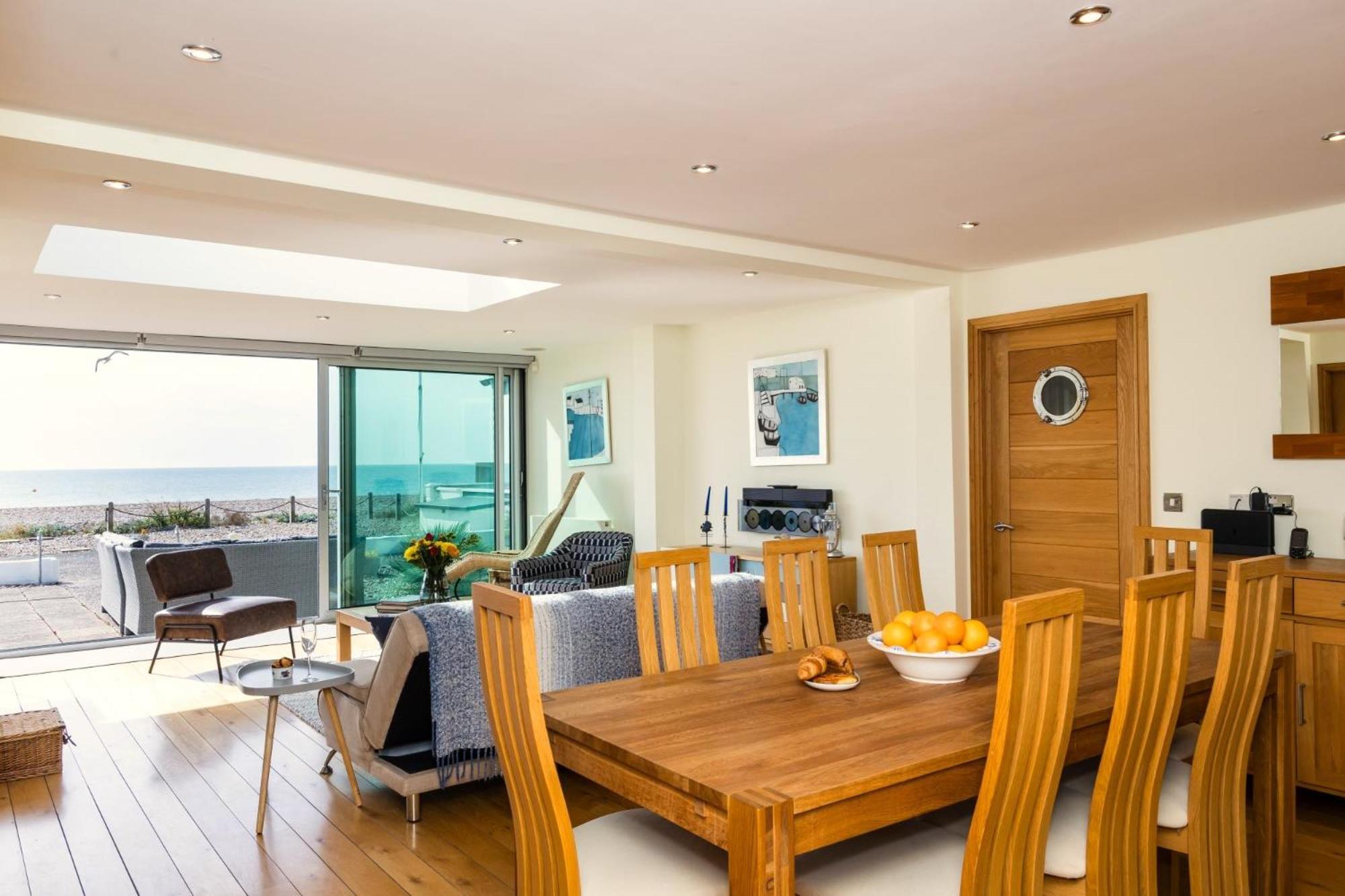 Villa photo 3