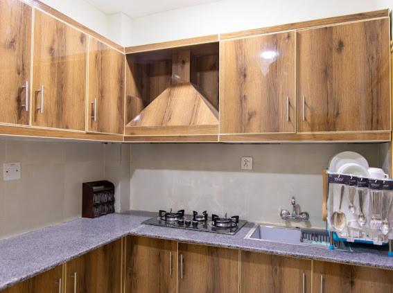 Family Two-Bedroom Apartment With View photo 2