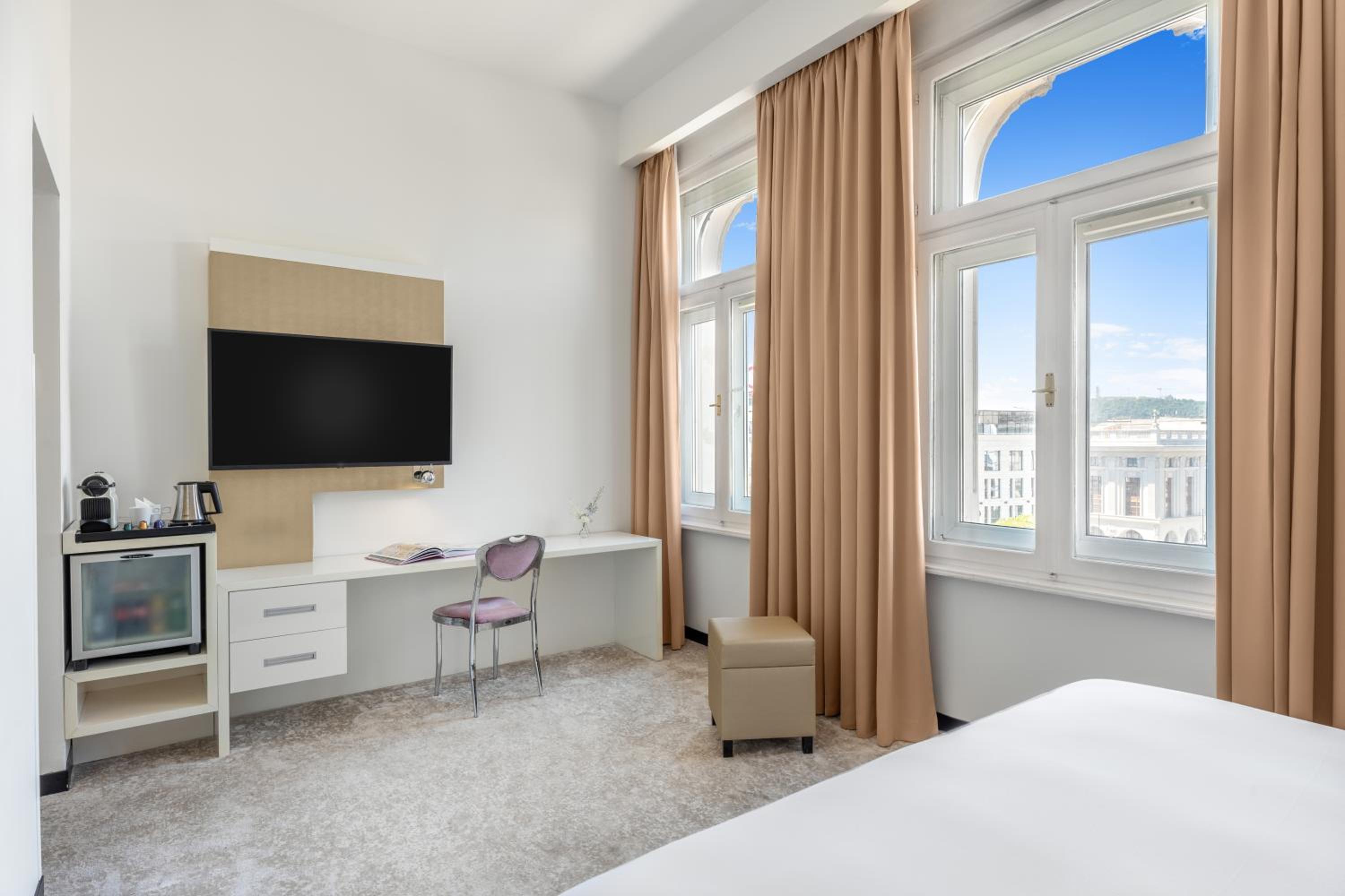 Superior Double Room - Photo 8