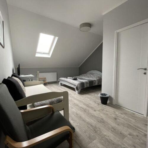 Economy Twin Room photo 1