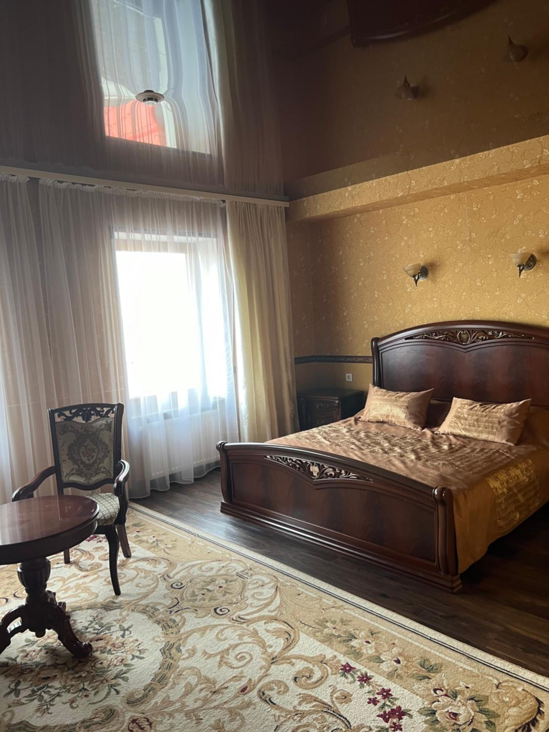 One-Bedroom Suite