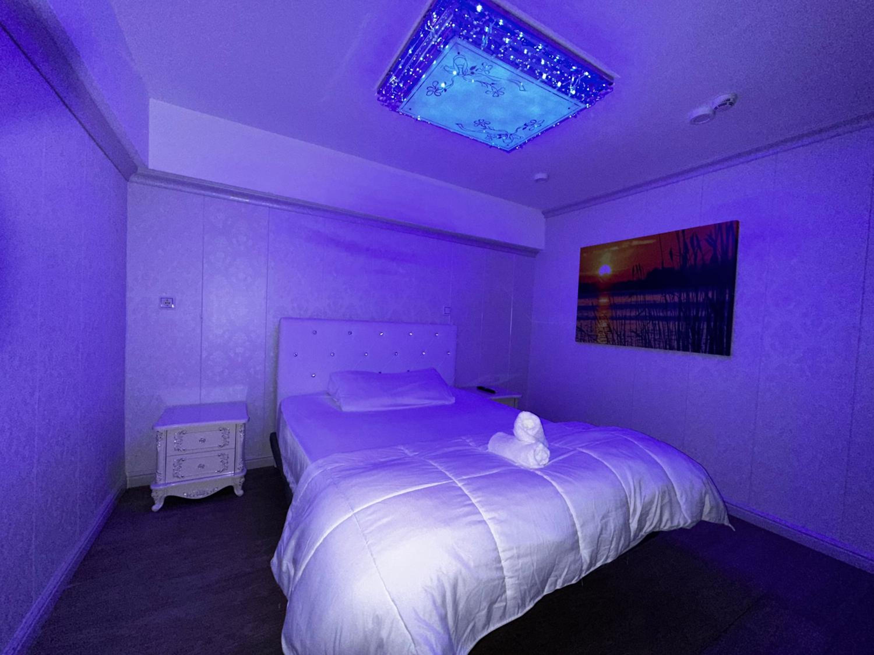Double Room - Photo 1