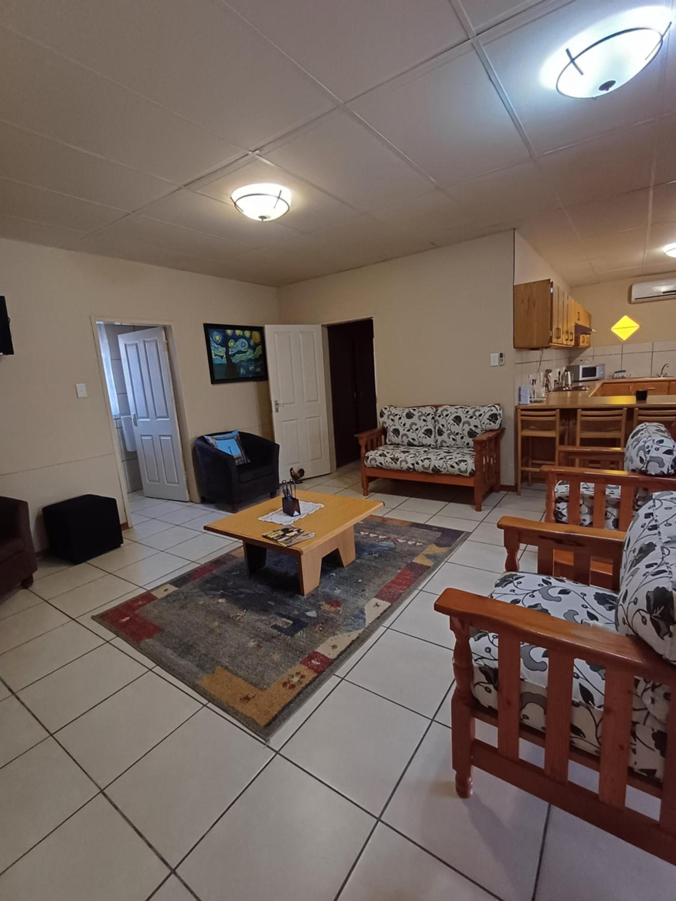 Three-Bedroom Villa photo 3