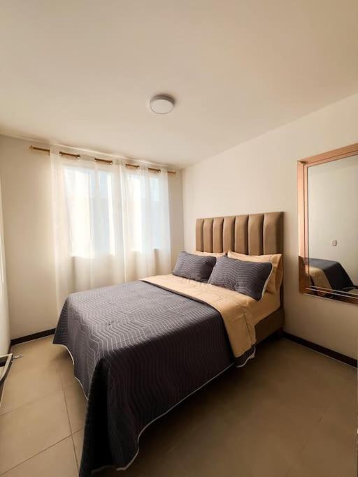 Three-Bedroom House photo 2