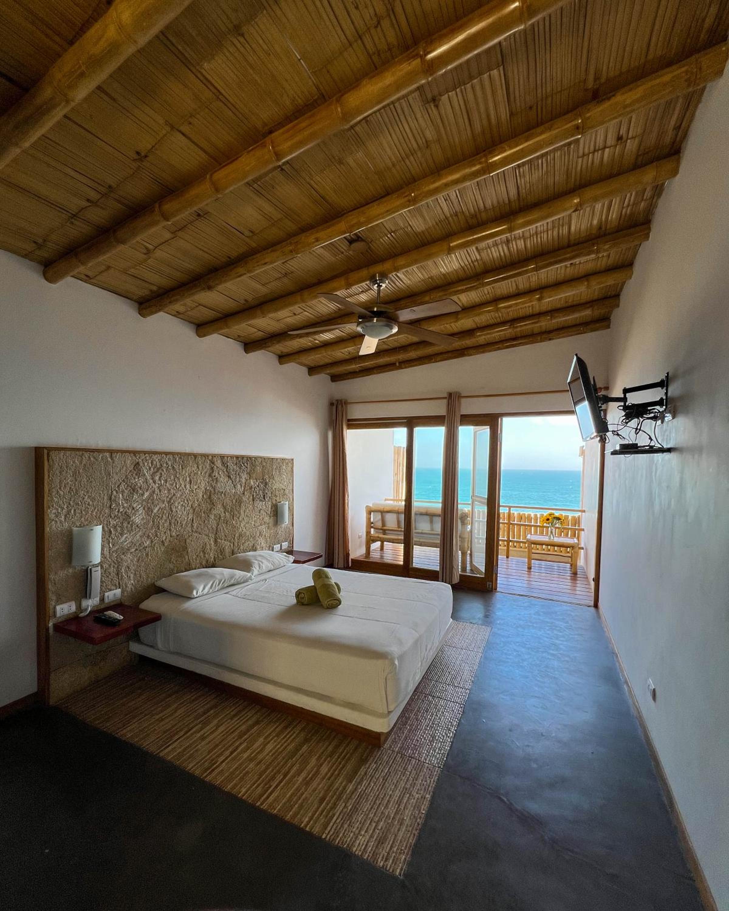 Queen Room with Sea View photo 3