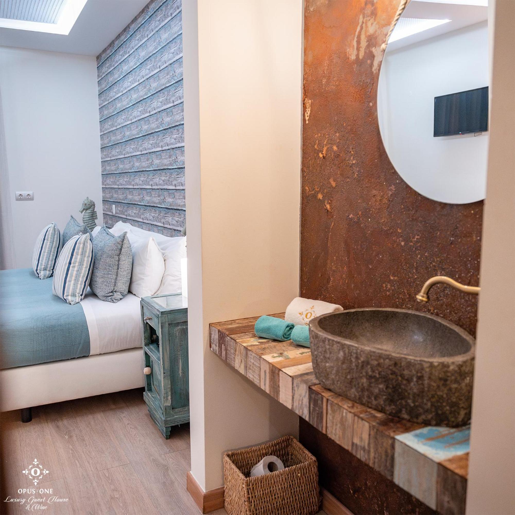 Executive Suite photo 2