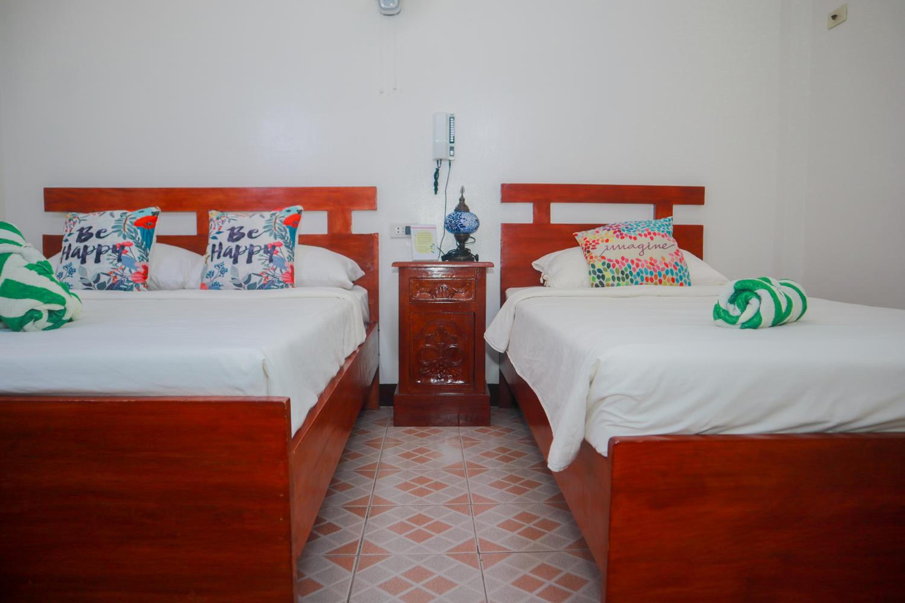 Triple Room with Garden View photo 2