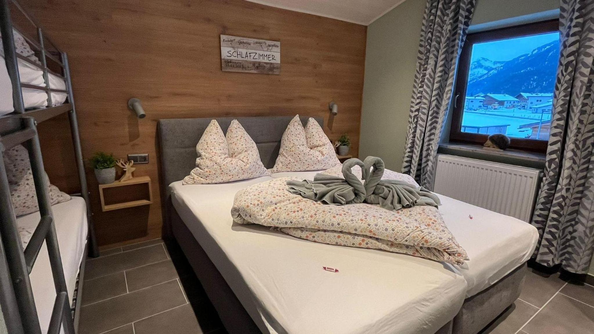 Deluxe Double Room With Balcony photo 2