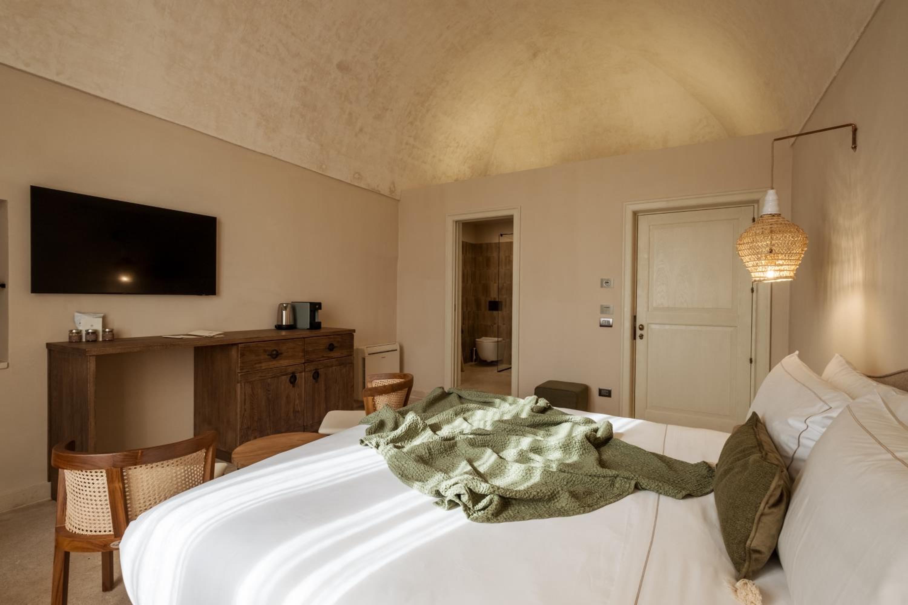 Superior Double Room - Photo 3