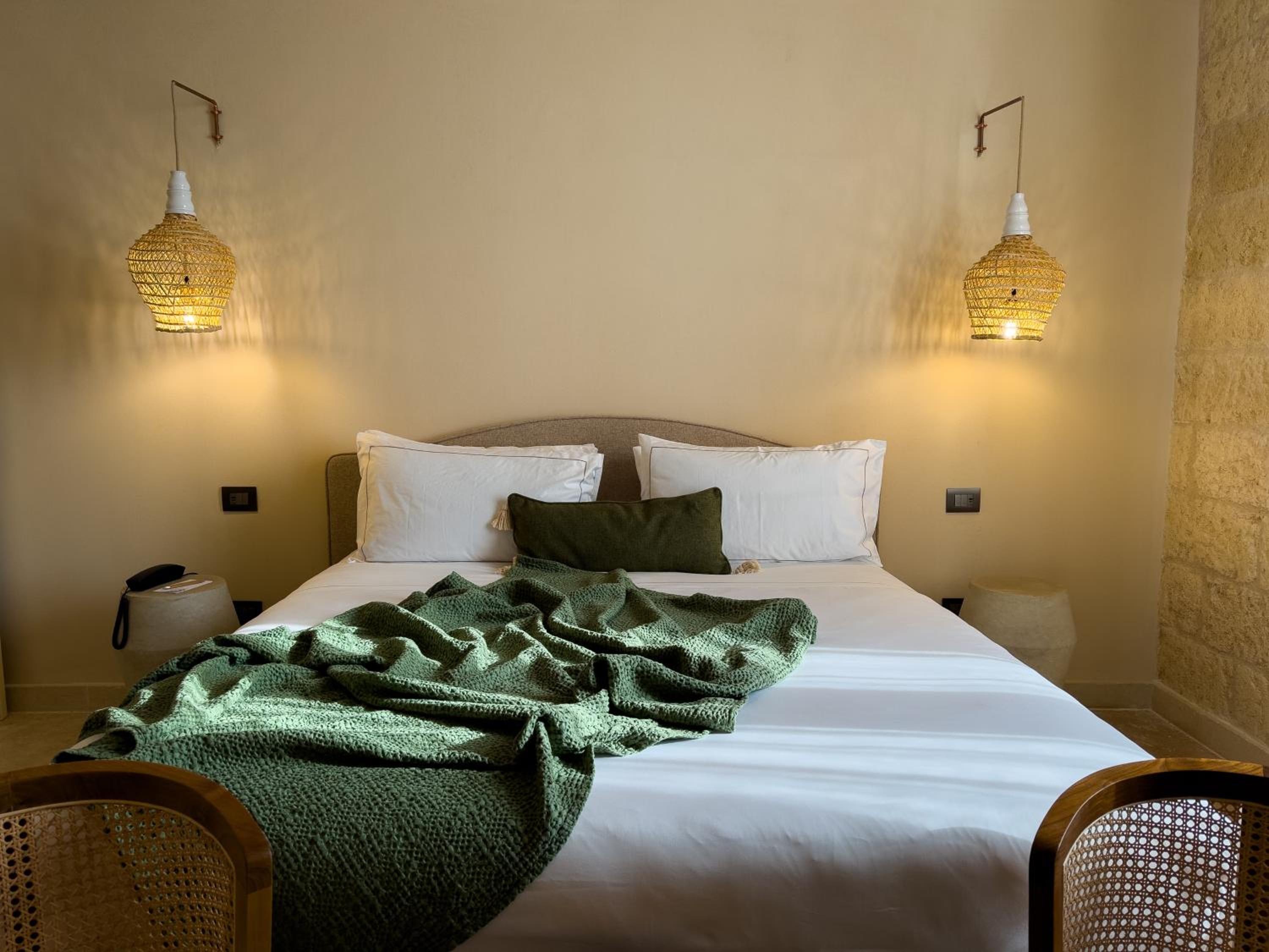 Superior Double Room - Photo 1